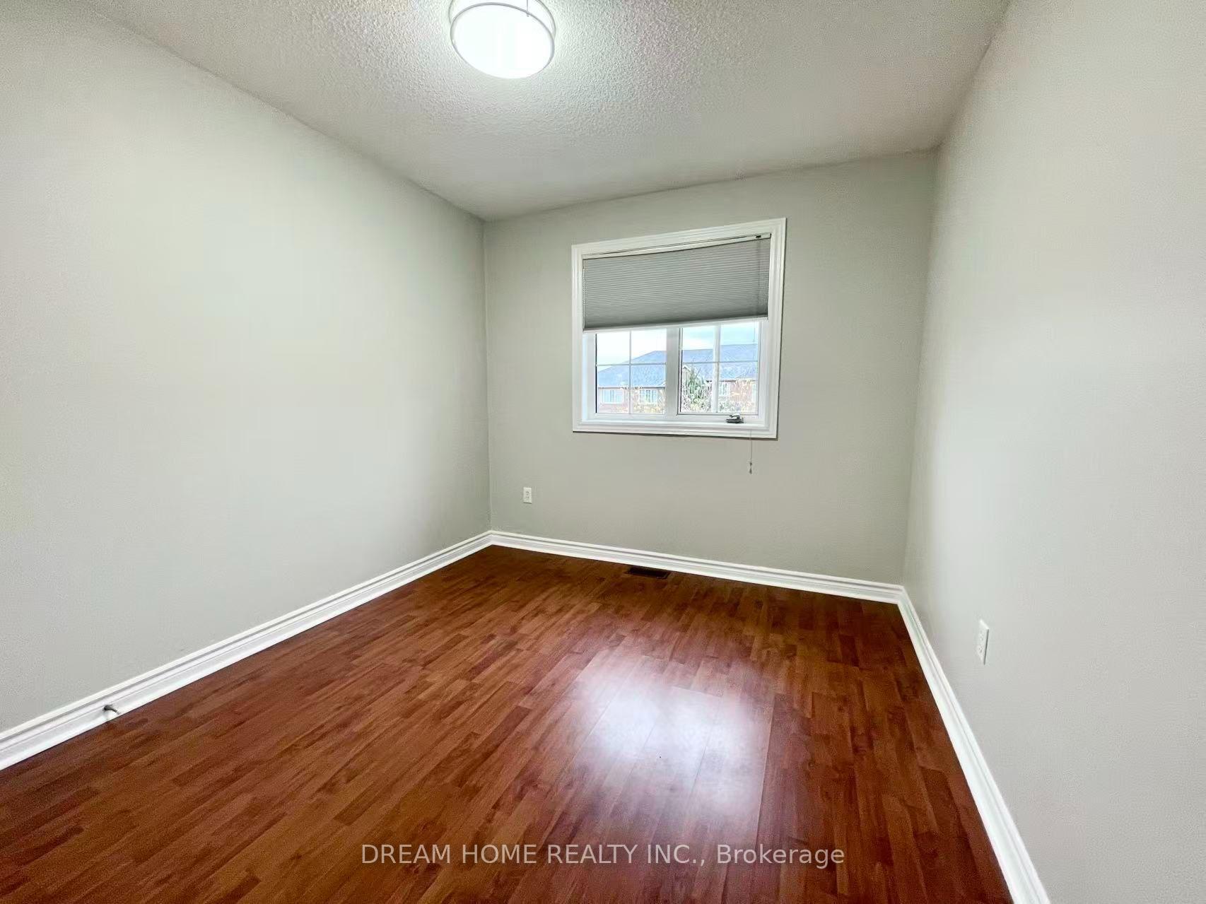 Photo 15 of 137 Kimono Crescent, Richmond Hill, Rouge Woods — HOMEH