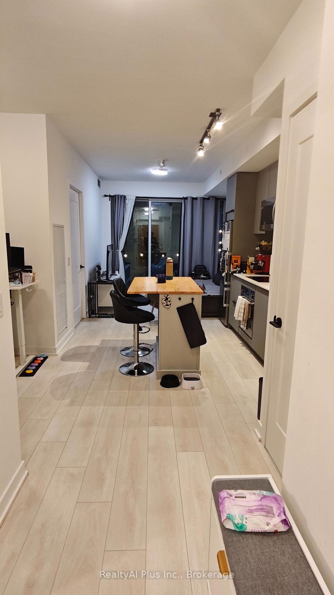 Photo 4 of Unit 1803, 5 Defries Street, Toronto, Regent Park — HOMEH