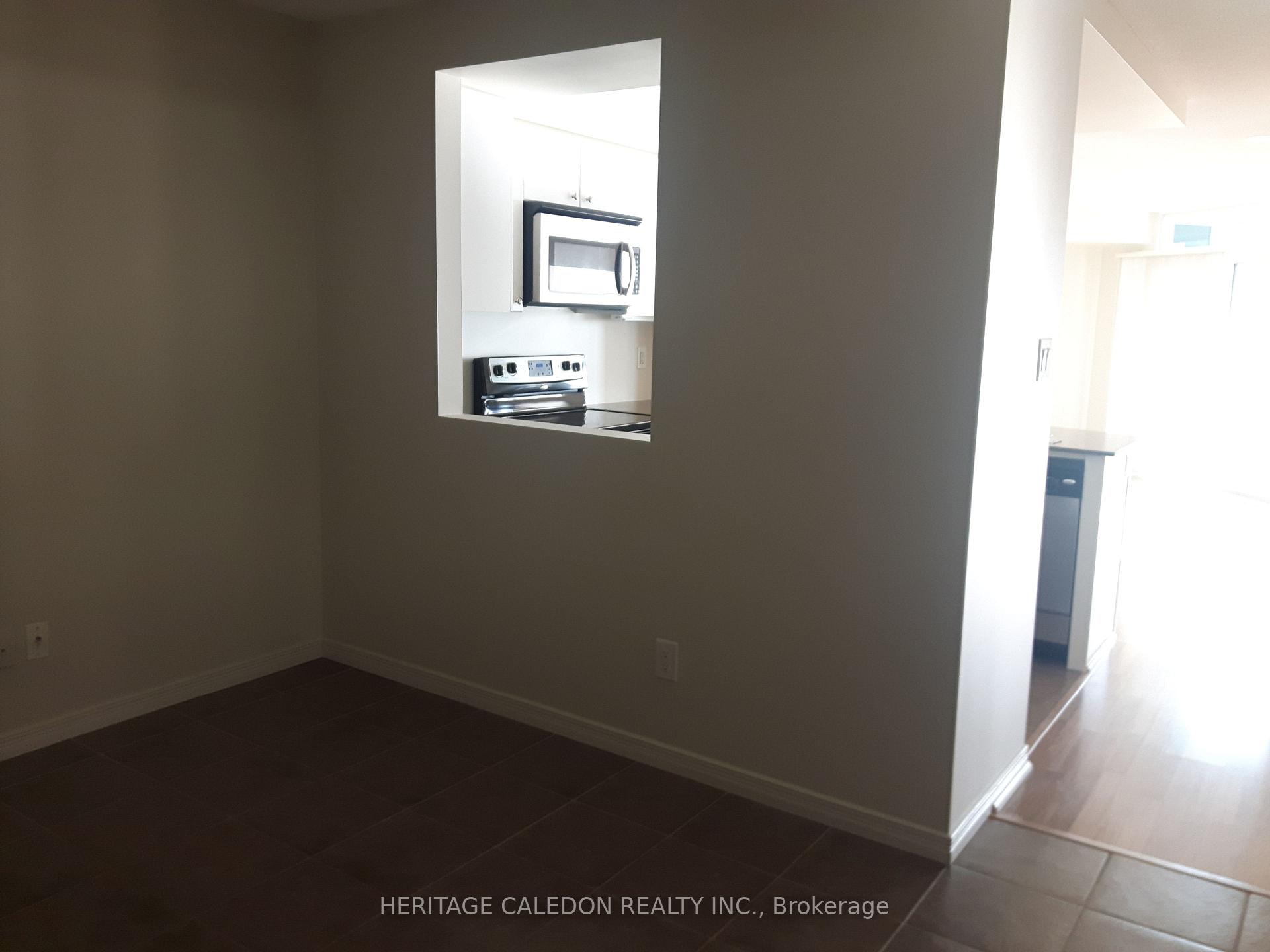 Photo 3 of Unit 1007, 9 George Street N, Brampton, Downtown Brampton — HOMEH