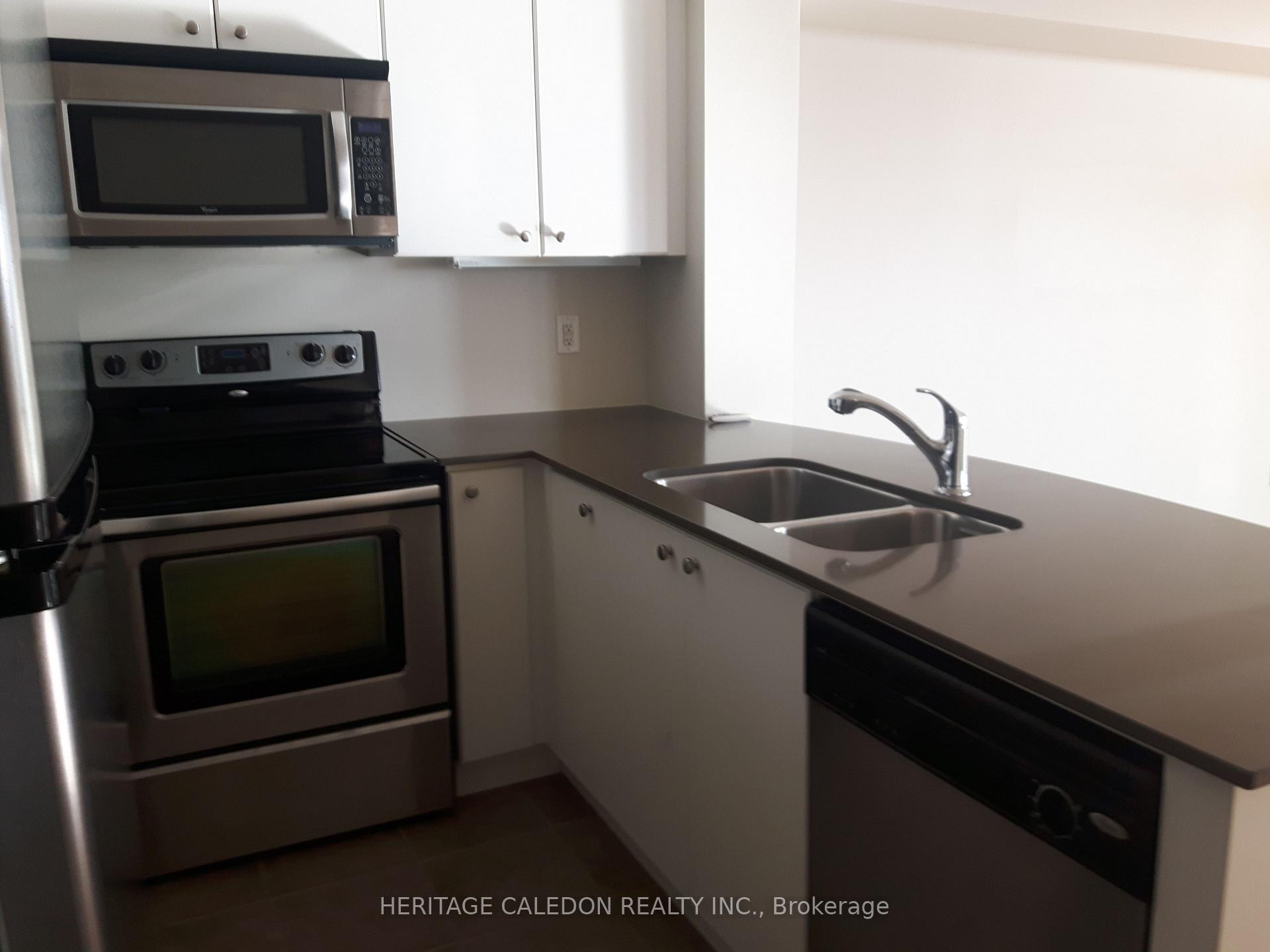 Photo 5 of Unit 1007, 9 George Street N, Brampton, Downtown Brampton — HOMEH