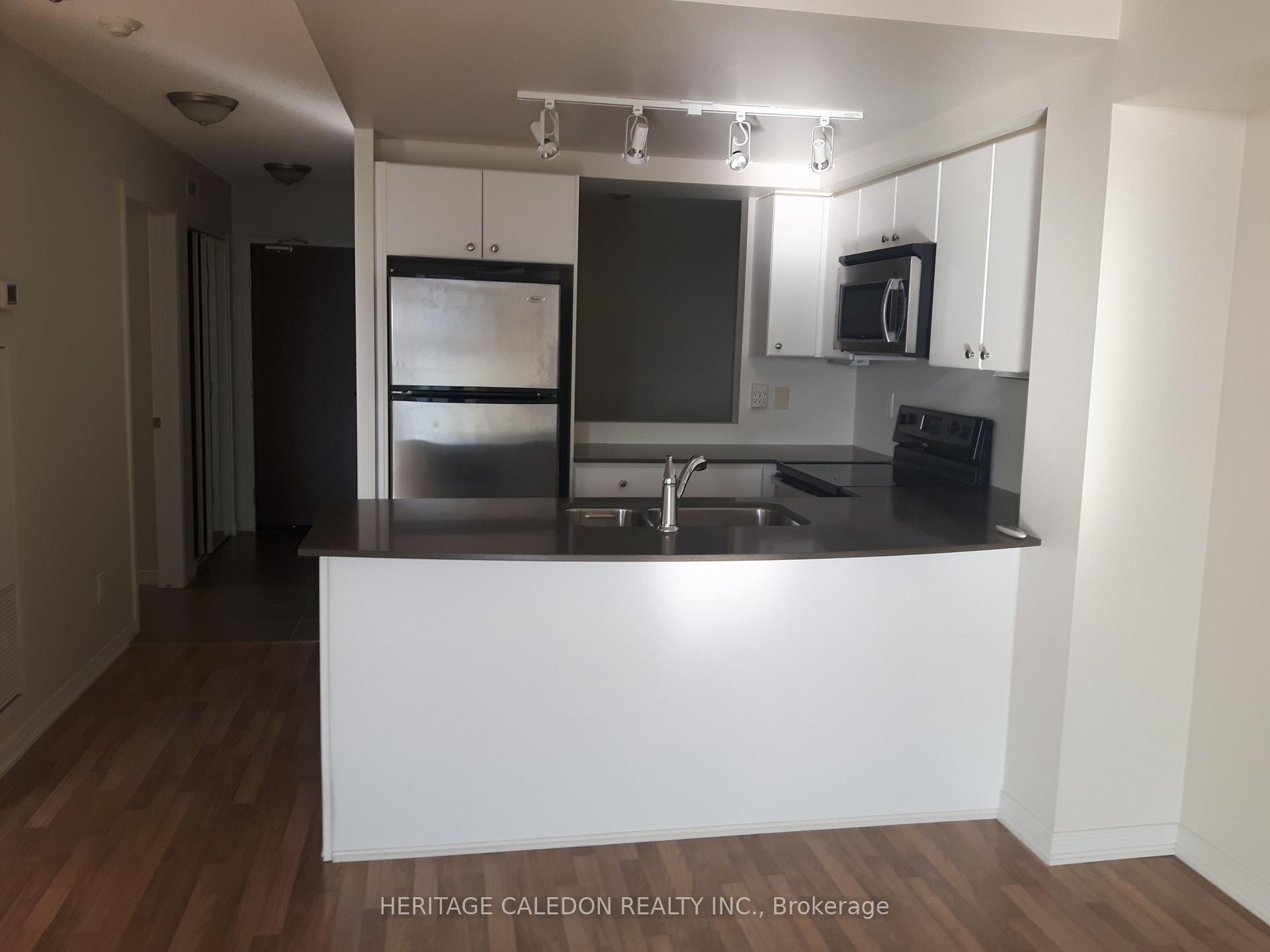 Photo 9 of Unit 1007, 9 George Street N, Brampton, Downtown Brampton — HOMEH