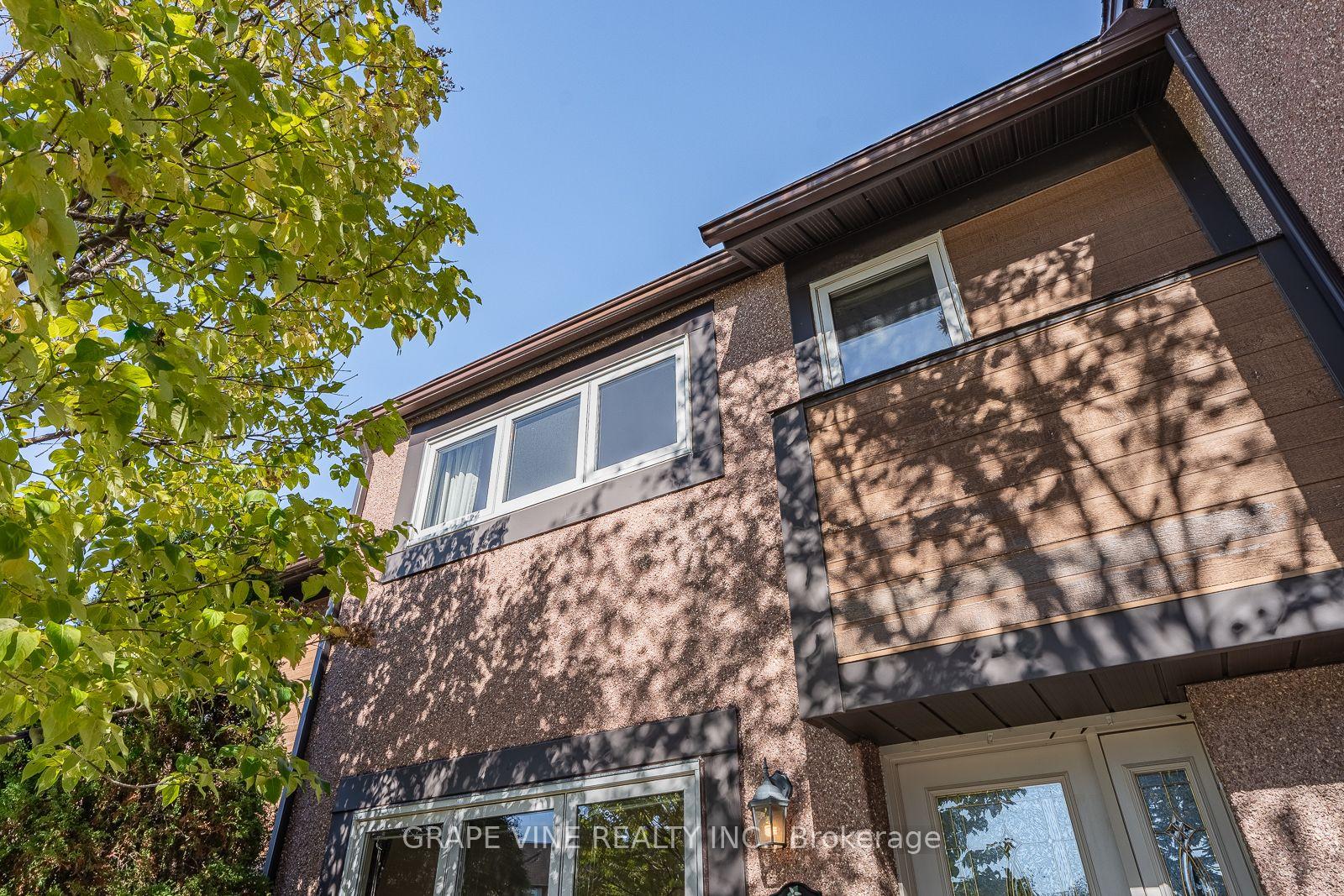 Photo 2 of Unit 34, 181 Huntridge Private, Ottawa, Hunt Club/Western Community — HOMEH