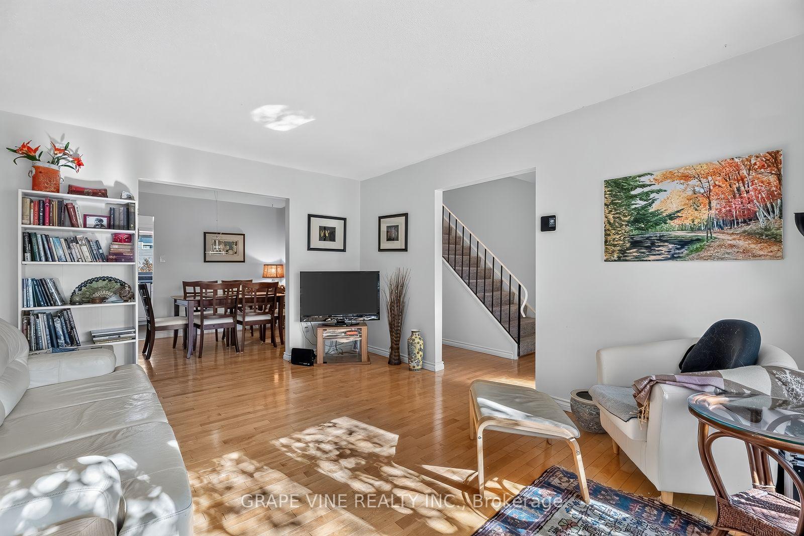 Photo 13 of Unit 34, 181 Huntridge Private, Ottawa, Hunt Club/Western Community — HOMEH