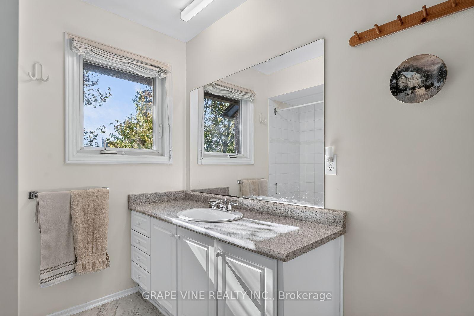 Photo 28 of Unit 34, 181 Huntridge Private, Ottawa, Hunt Club/Western Community — HOMEH