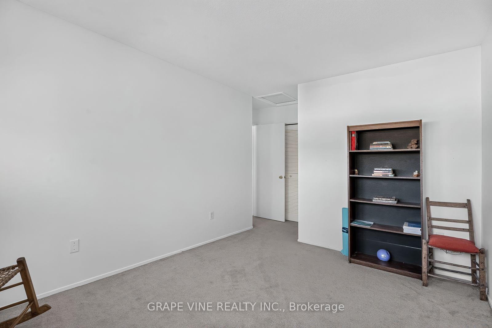 Photo 32 of Unit 34, 181 Huntridge Private, Ottawa, Hunt Club/Western Community — HOMEH