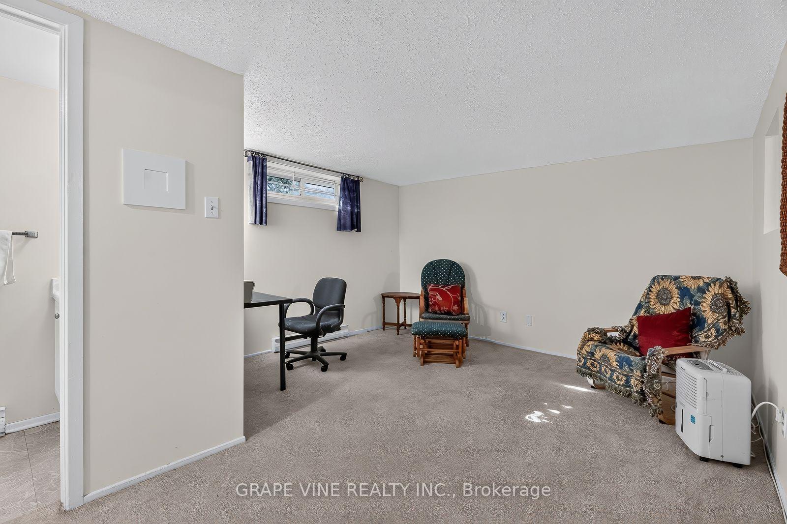 Photo 34 of Unit 34, 181 Huntridge Private, Ottawa, Hunt Club/Western Community — HOMEH
