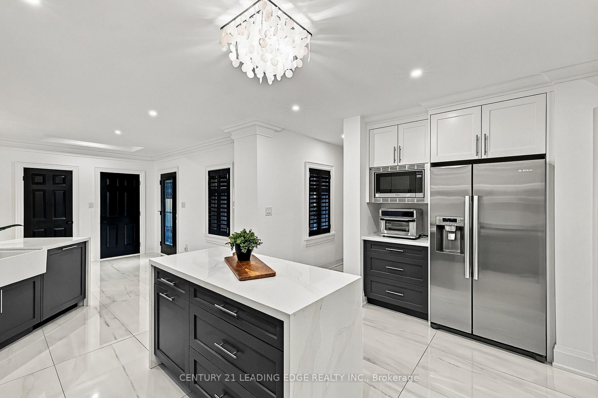 Photo 17 of 134 Front Street E, Whitby, Port Whitby — HOMEH
