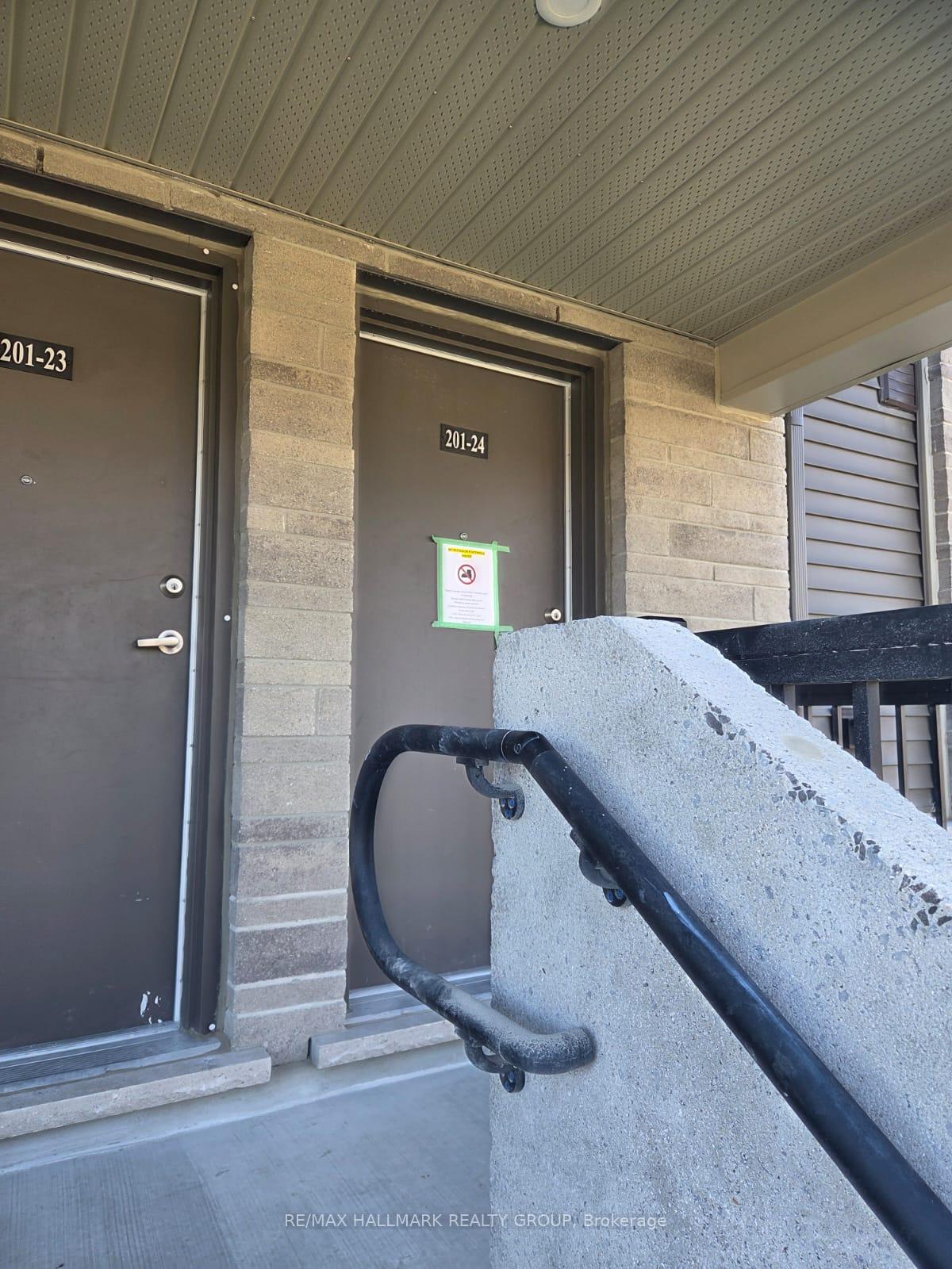 Photo 3 of Unit 24, 201 Glenroy Gilbert Drive, Ottawa, Barrhaven - Strandherd — HOMEH