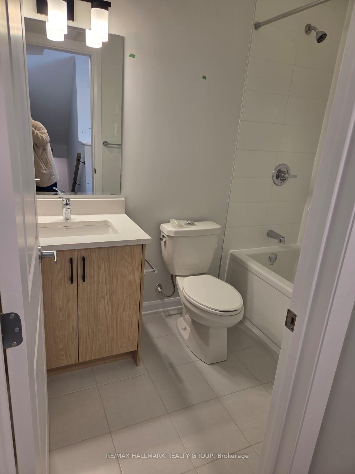 Photo 11 of Unit 24, 201 Glenroy Gilbert Drive, Ottawa, Barrhaven - Strandherd — HOMEH