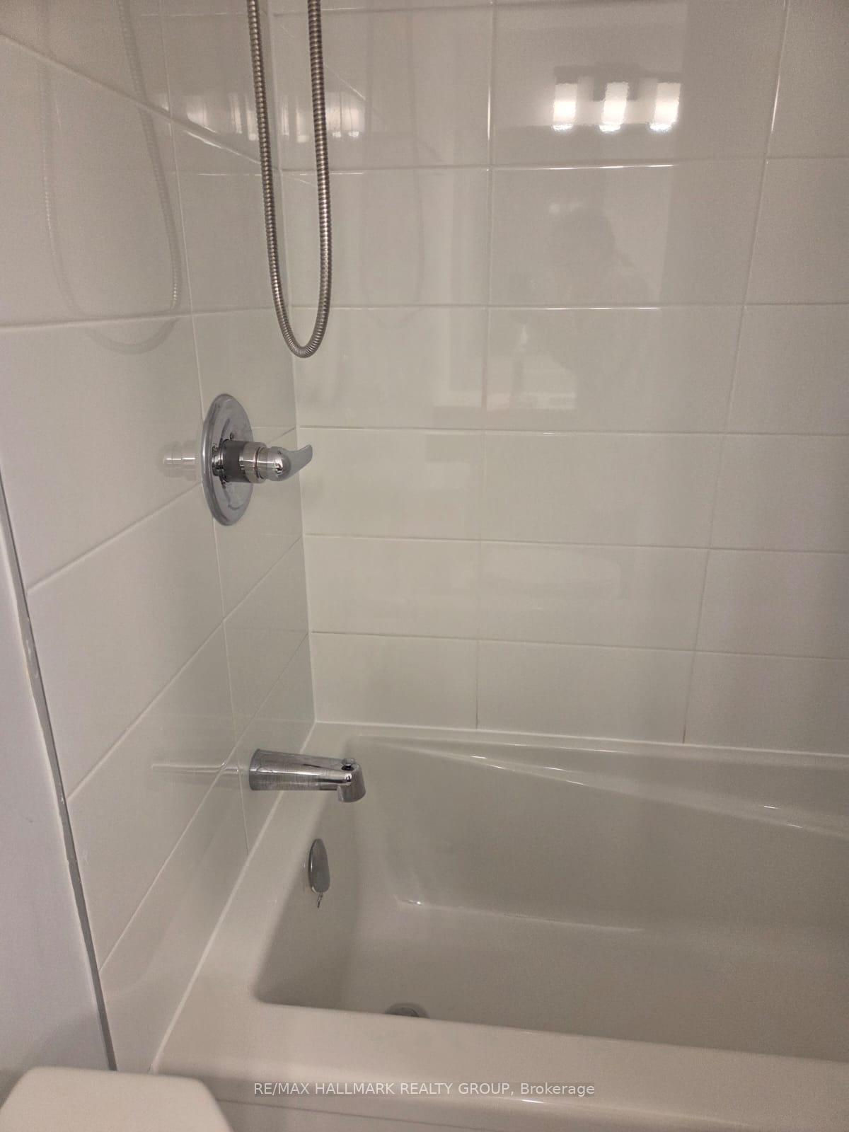 Photo 12 of Unit 24, 201 Glenroy Gilbert Drive, Ottawa, Barrhaven - Strandherd — HOMEH