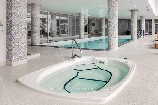 Photo 10 of Unit 801, 2230 Lakeshore Boulevard W, Etobicoke, Mimico — HOMEH