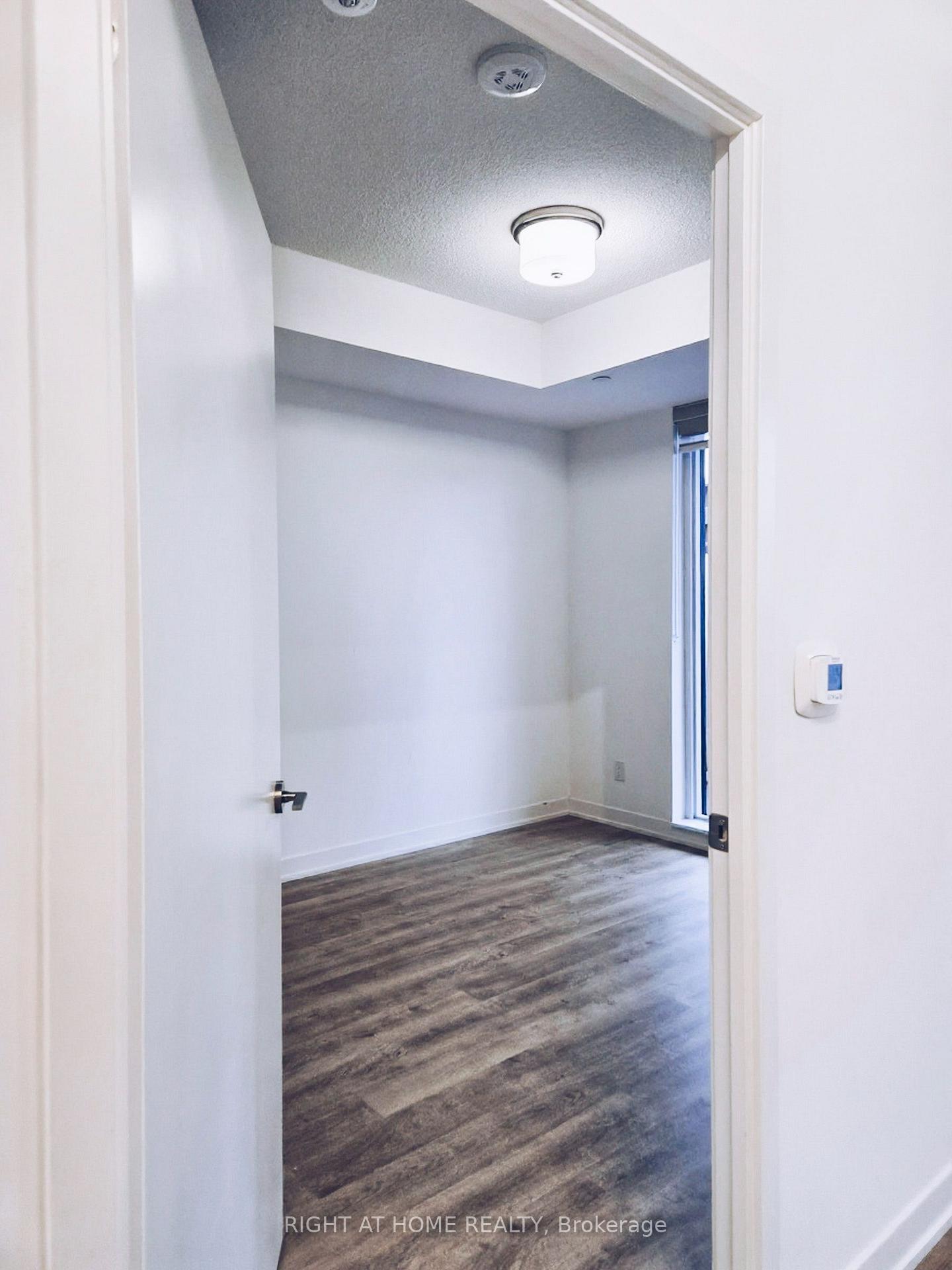 Photo 5 of Unit 1101B, 292 Verdale Crossing, Markham, Unionville — HOMEH