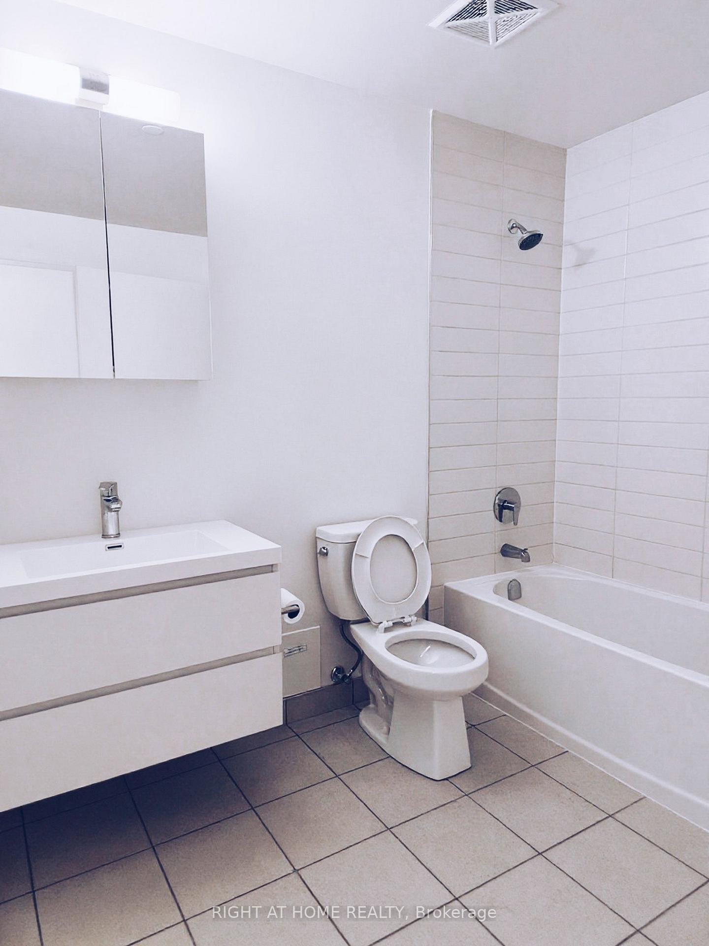 Photo 6 of Unit 1101B, 292 Verdale Crossing, Markham, Unionville — HOMEH