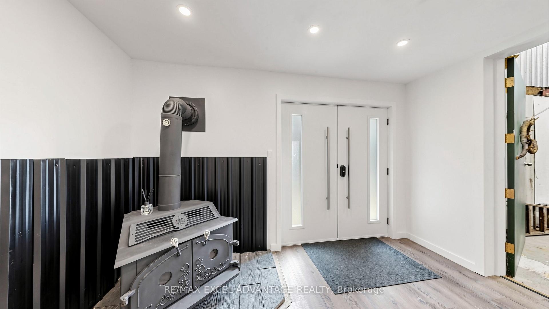 Photo 19 of 44 Edgewood Road, Guelph/Eramosa, Eden Mills — HOMEH