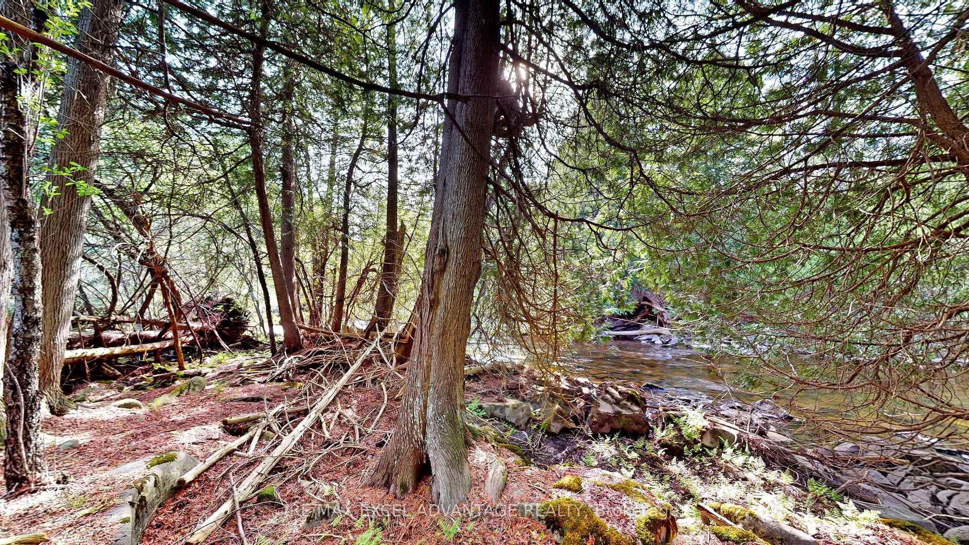 Photo 35 of 44 Edgewood Road, Guelph/Eramosa, Eden Mills — HOMEH