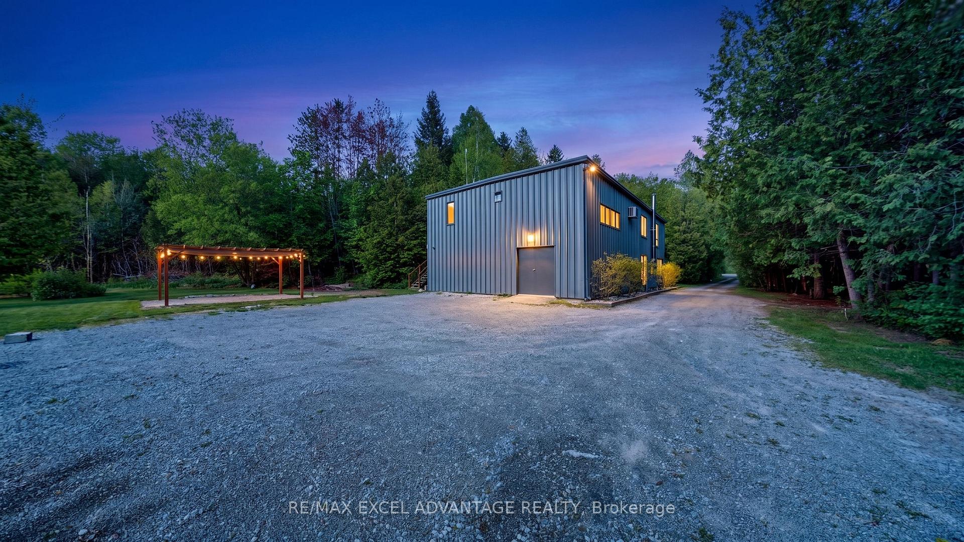 Photo 46 of 44 Edgewood Road, Guelph/Eramosa, Eden Mills — HOMEH