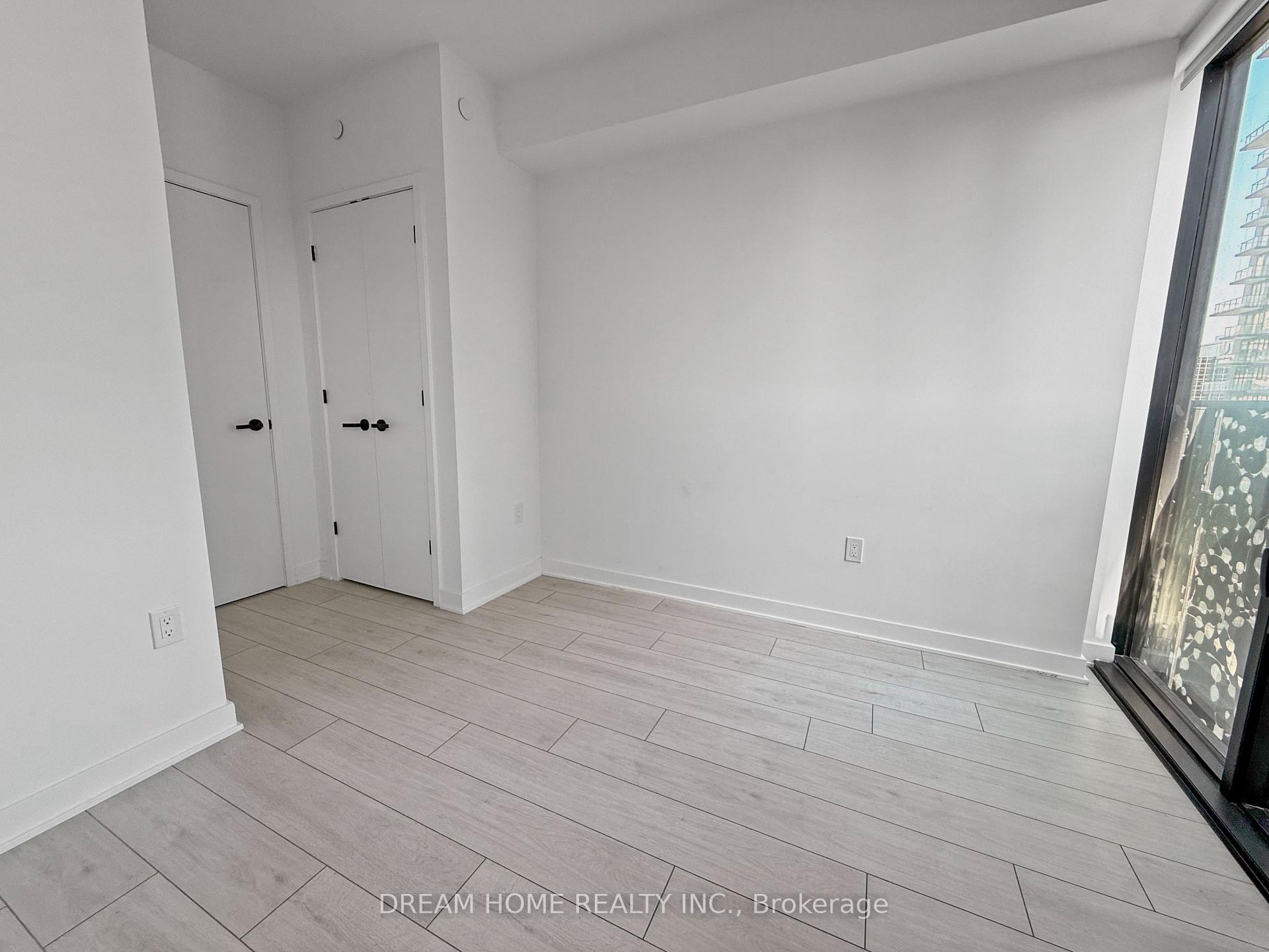 Photo 6 of Unit 1413, 55 Charles Street E, Toronto, Church-Yonge Corridor — HOMEH