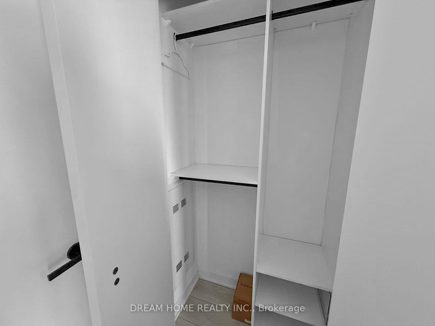 Photo 9 of Unit 1413, 55 Charles Street E, Toronto, Church-Yonge Corridor — HOMEH