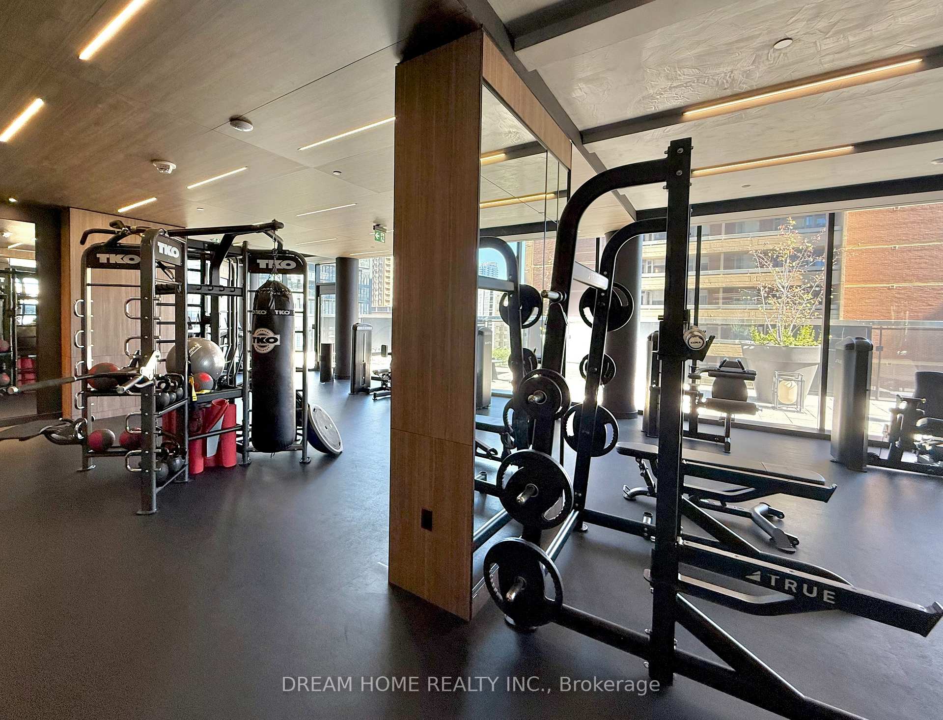Photo 35 of Unit 1413, 55 Charles Street E, Toronto, Church-Yonge Corridor — HOMEH