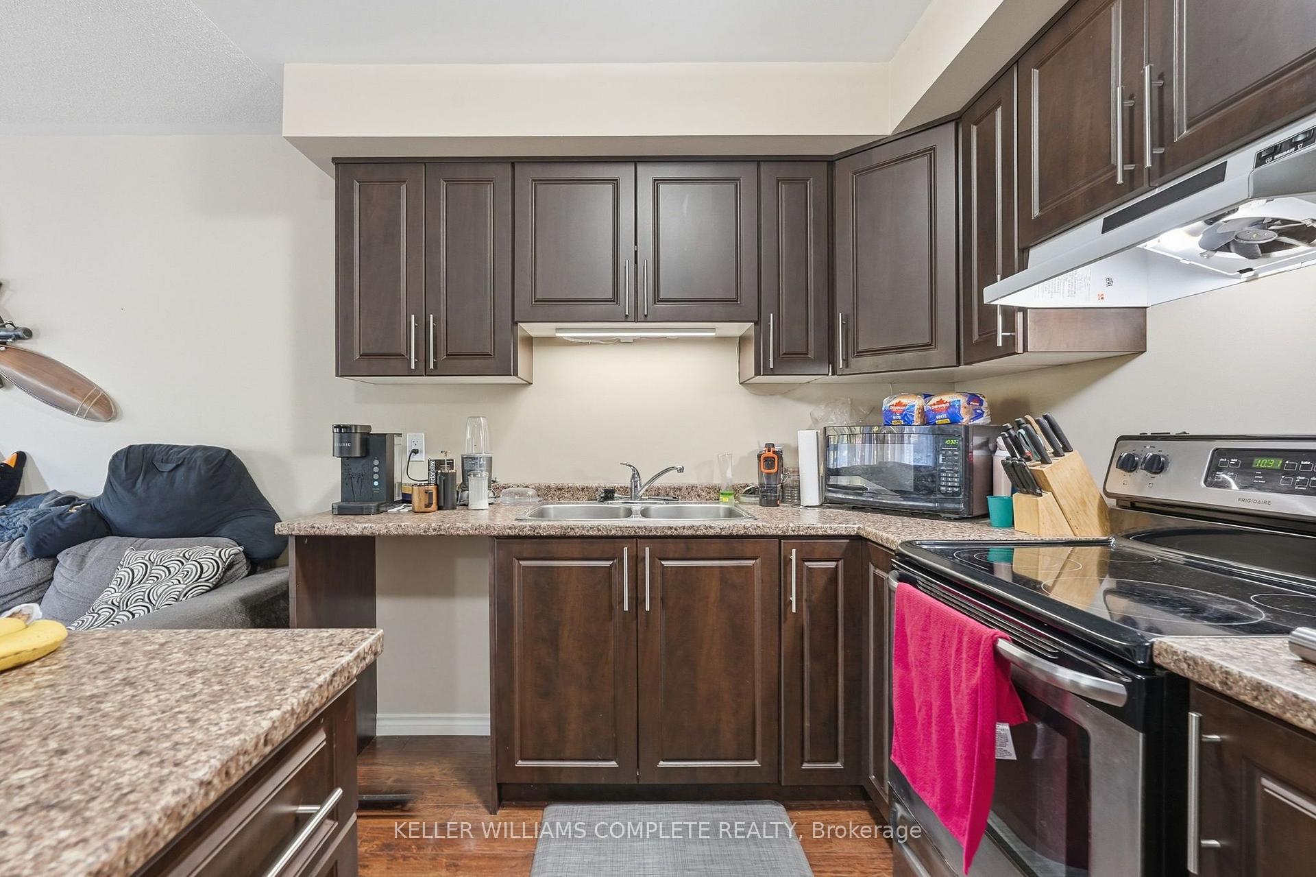 Photo 9 of Unit 116, 20 McConkey Crescent, Brantford, East Ward — HOMEH