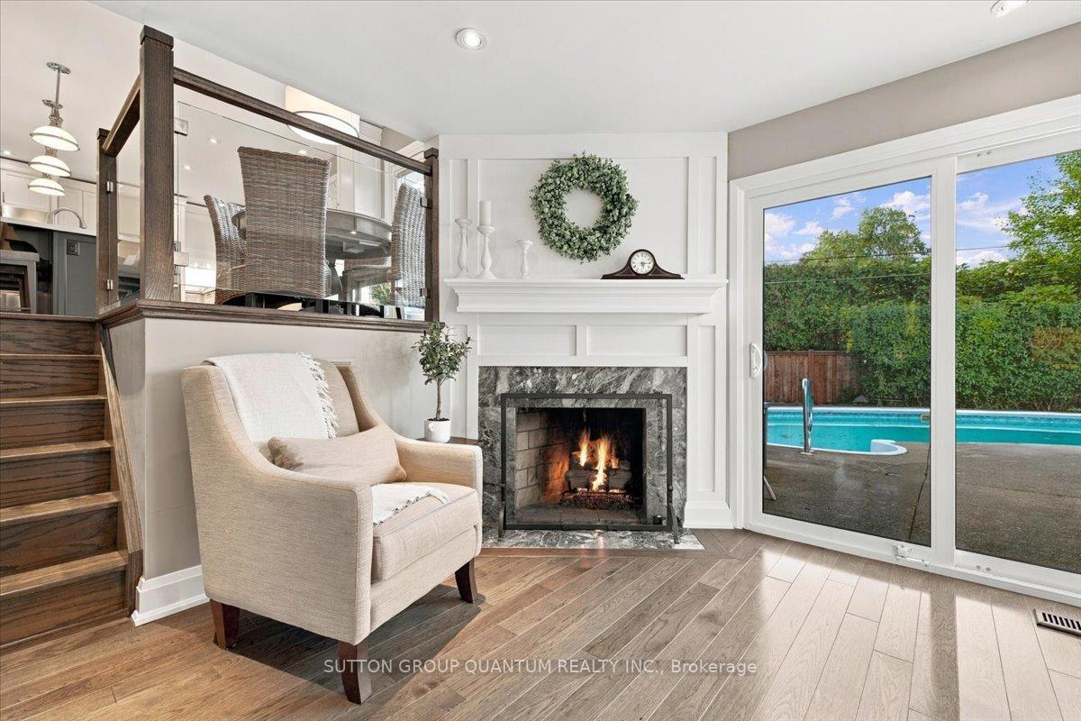 Photo 30 of 368 Aurora Crescent, Burlington, Roseland — HOMEH