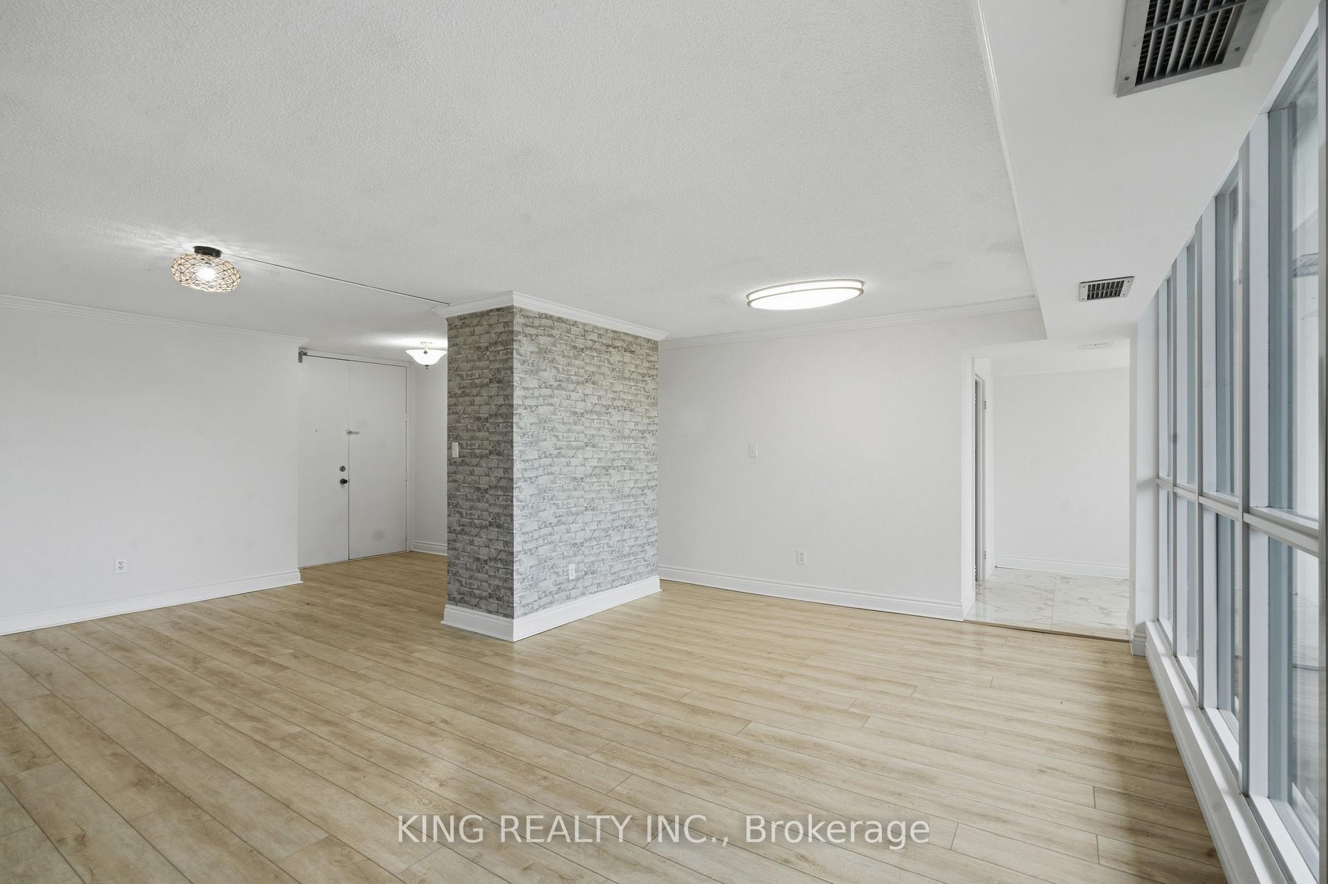 Photo 8 of Unit 701, 389 Dundas Street, London, East K — HOMEH