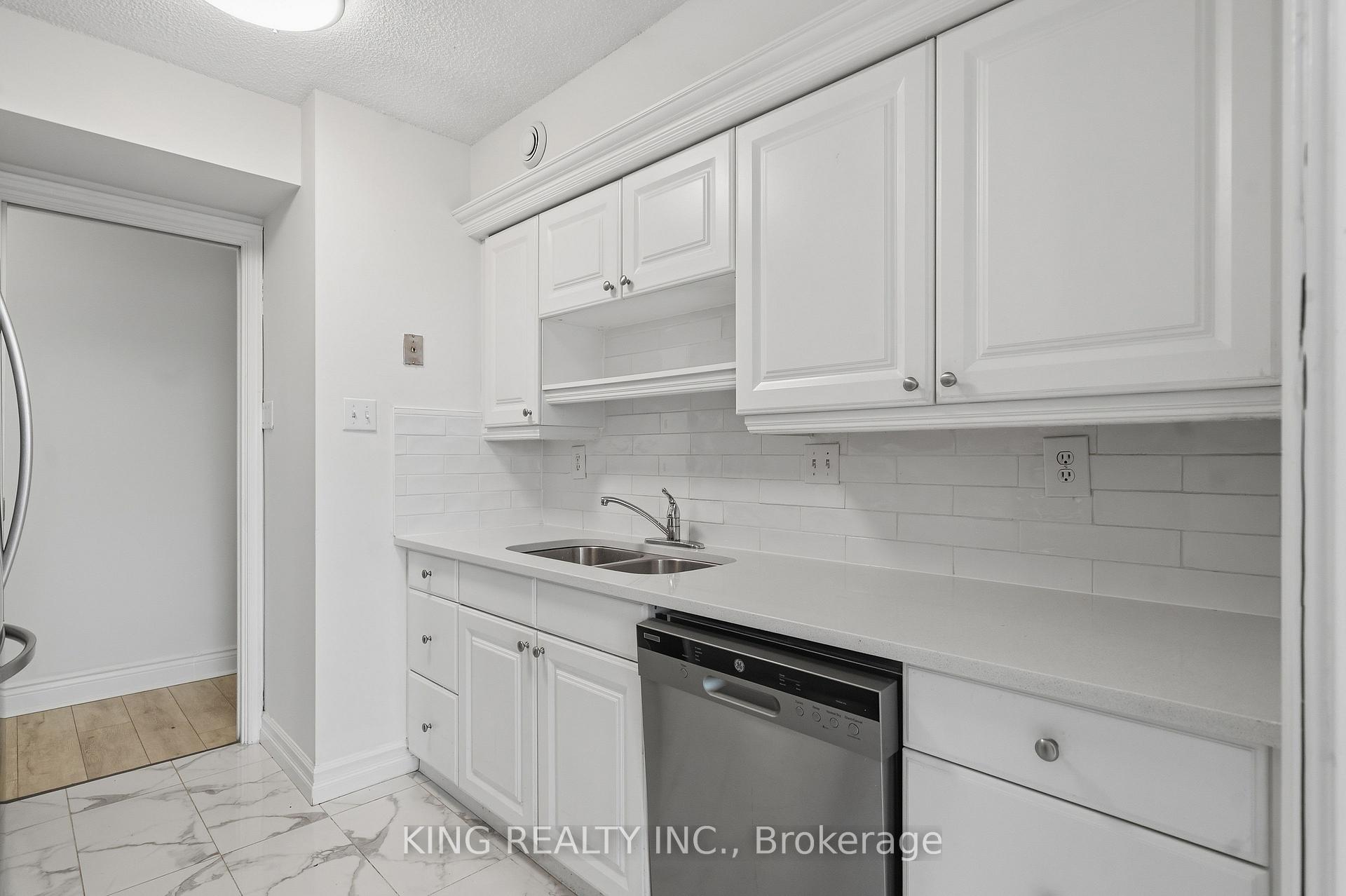 Photo 16 of Unit 701, 389 Dundas Street, London, East K — HOMEH