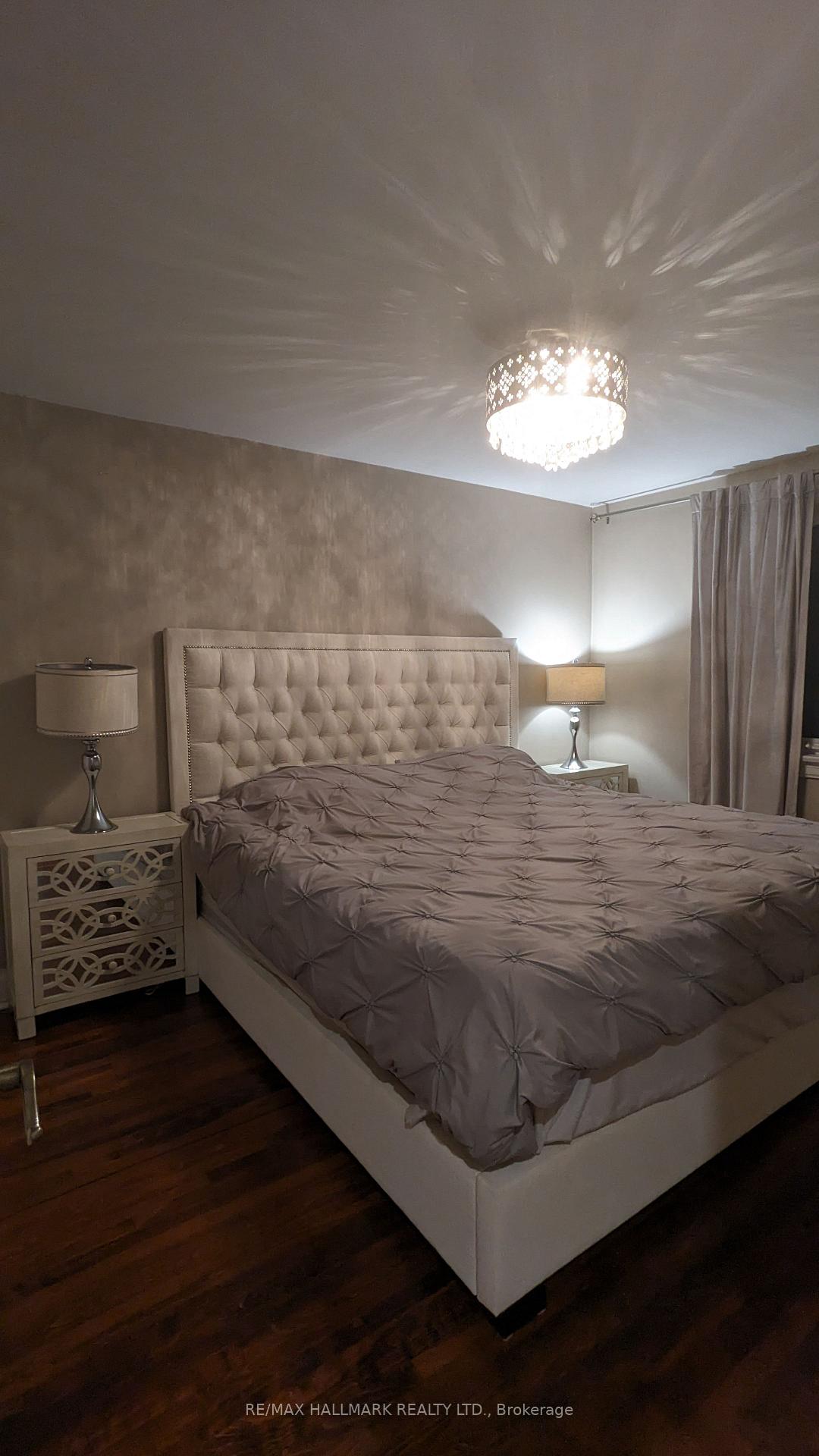 Photo 8 of 342 Whitmore Avenue, North York, Briar Hill-Belgravia — HOMEH