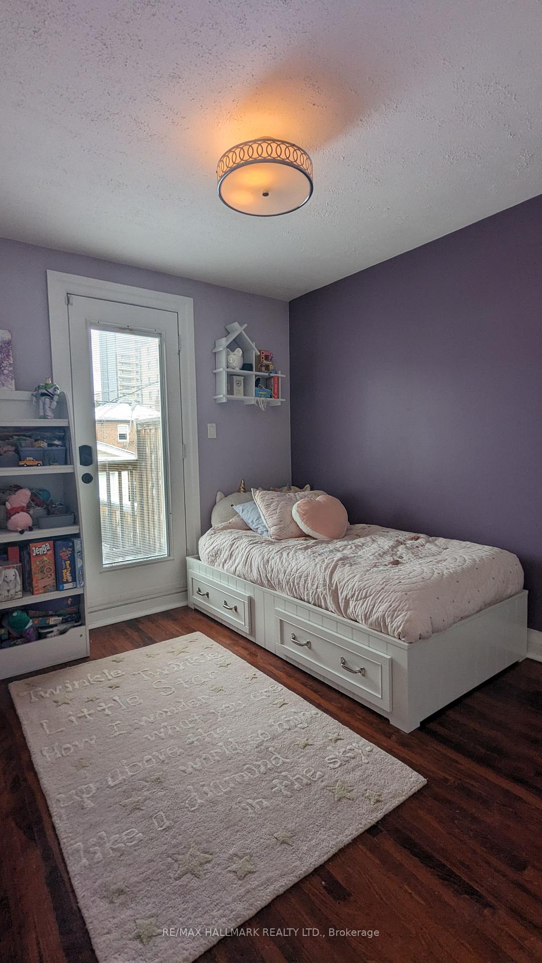Photo 12 of 342 Whitmore Avenue, North York, Briar Hill-Belgravia — HOMEH