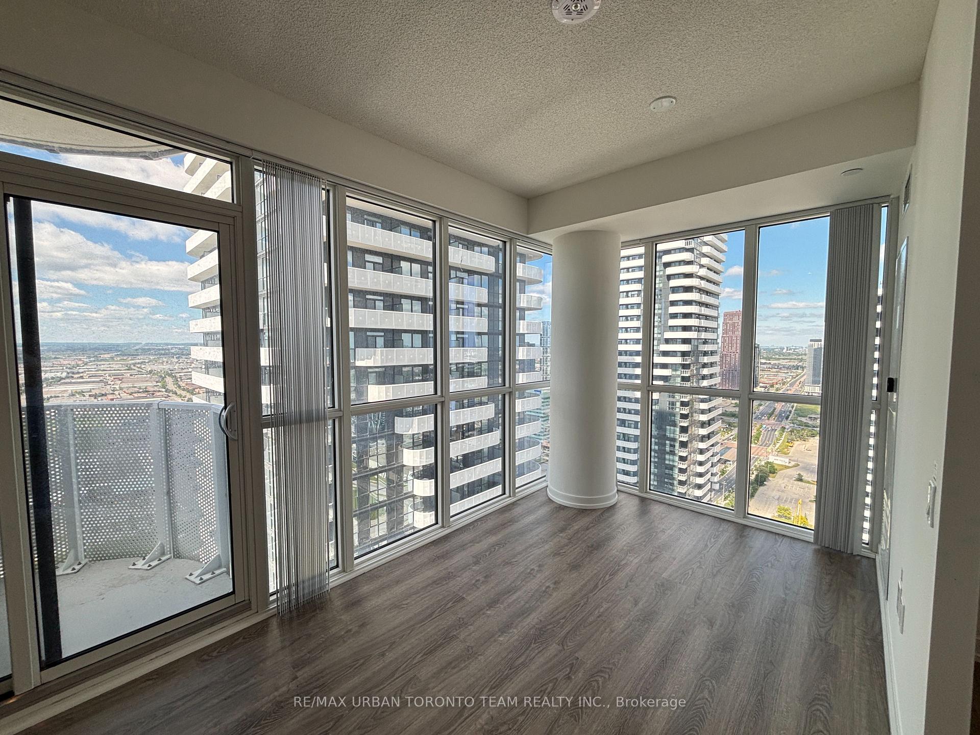 Photo 6 of Unit 4815, 195 Commerce Street, Vaughan, Vaughan Corporate Centre — HOMEH