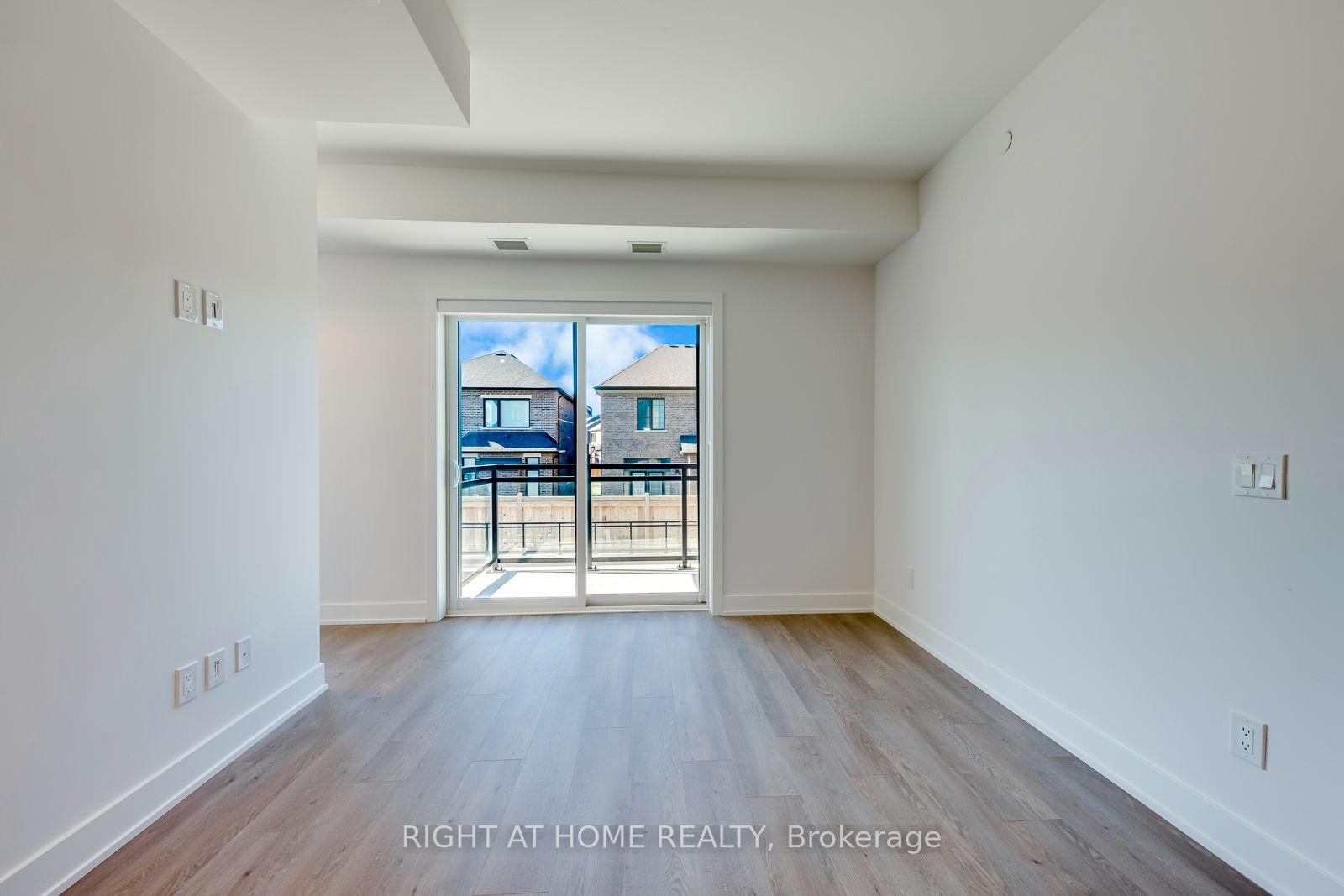 Photo 9 of 3008 William Cutmore Boulevard, Oakville, Joshua Meadows — HOMEH