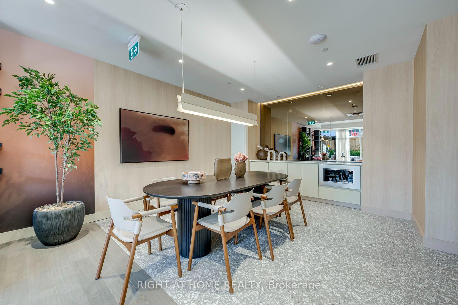 Photo 22 of 3008 William Cutmore Boulevard, Oakville, Joshua Meadows — HOMEH