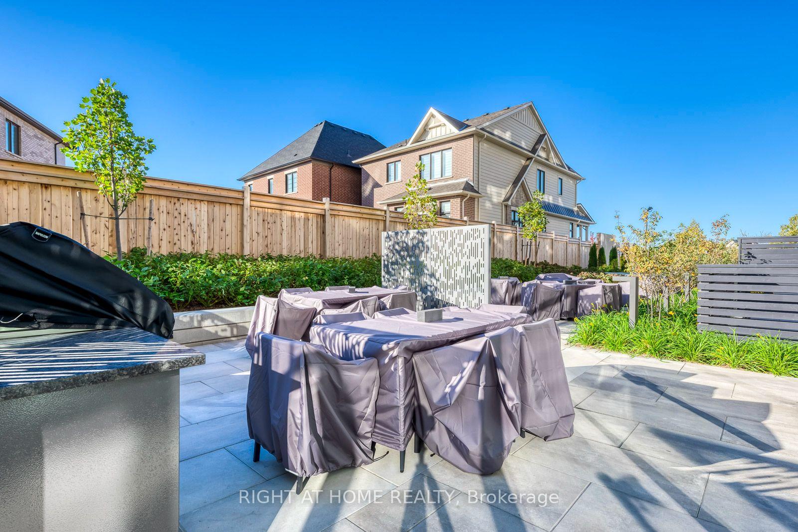 Photo 27 of 3008 William Cutmore Boulevard, Oakville, Joshua Meadows — HOMEH