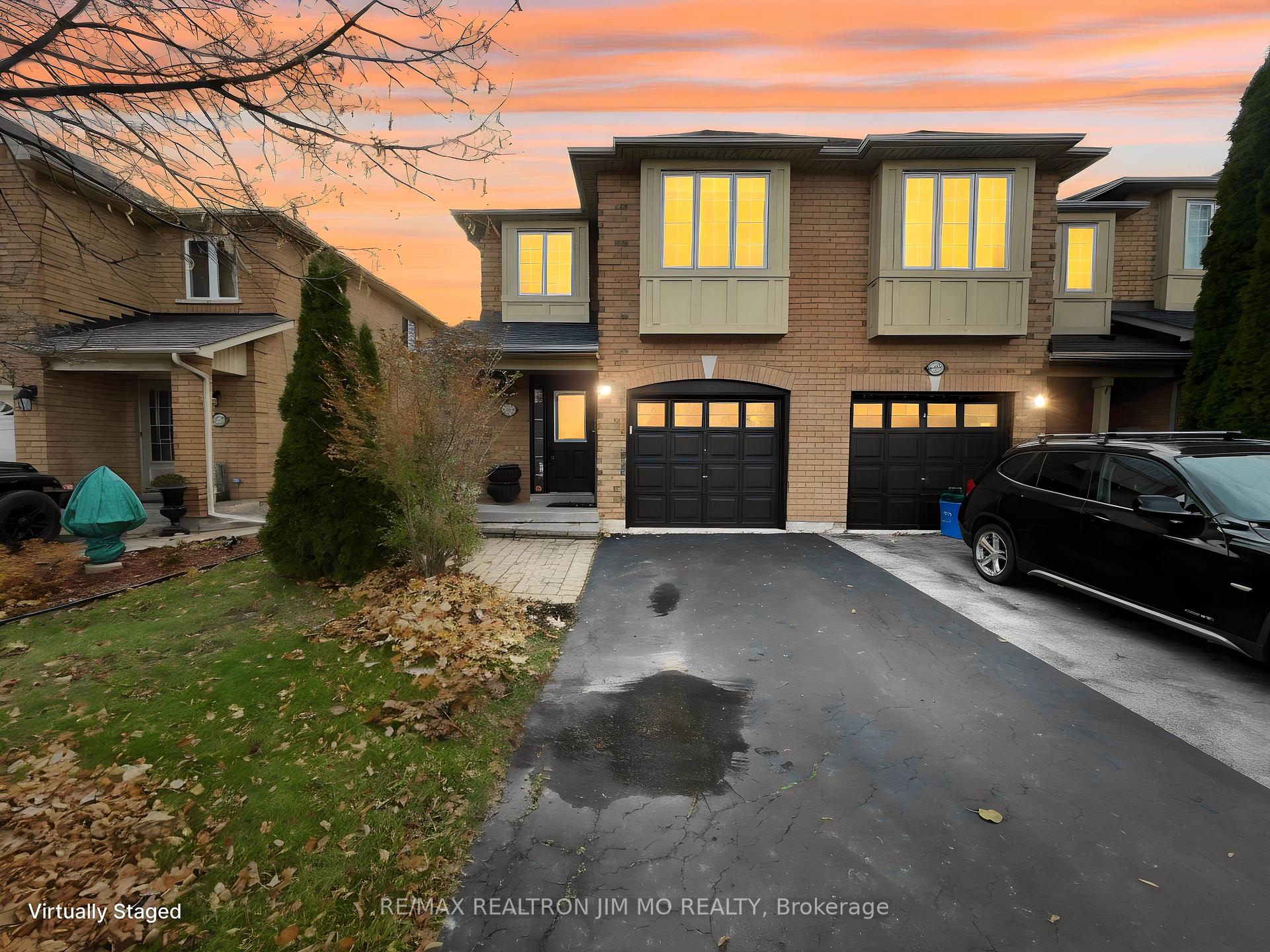 Photo 1 of 2272 Hummingbird Way, Oakville, West Oak Trails — HOMEH