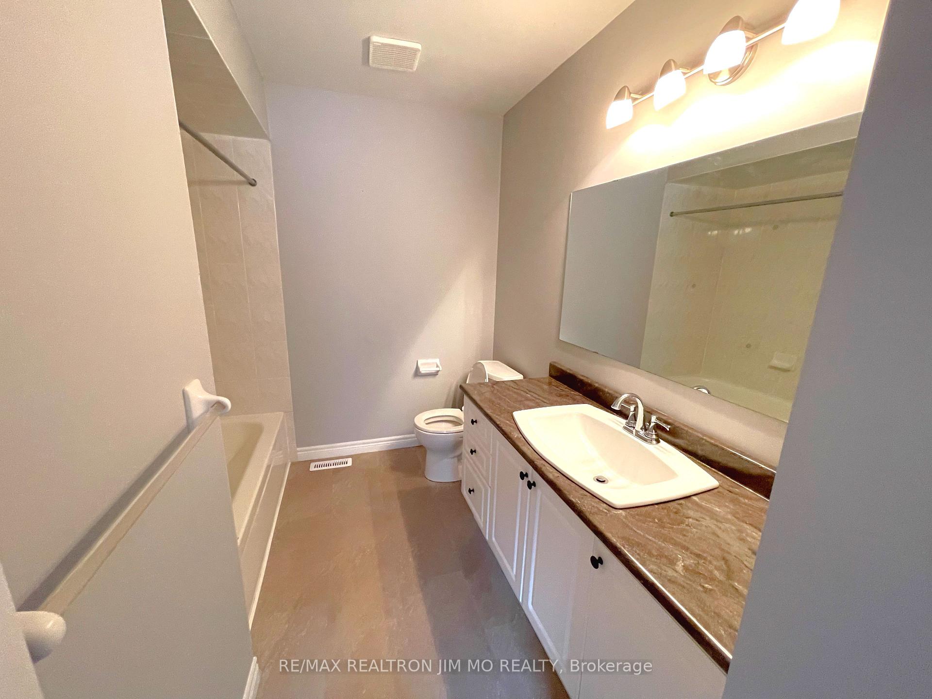 Photo 14 of 2272 Hummingbird Way, Oakville, West Oak Trails — HOMEH