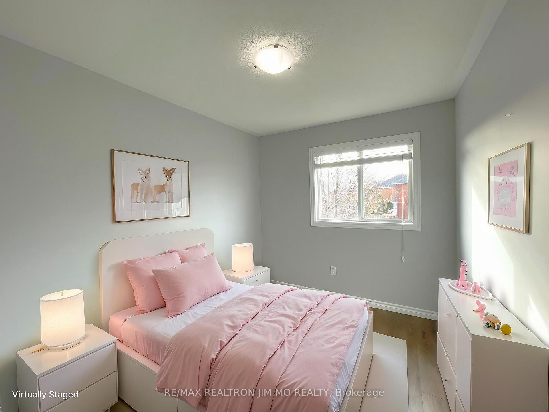 Photo 16 of 2272 Hummingbird Way, Oakville, West Oak Trails — HOMEH