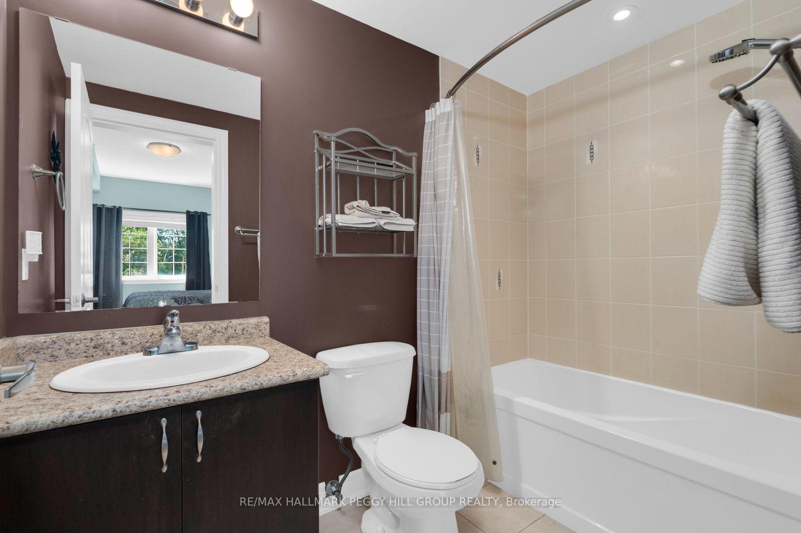 Photo 8 of Unit 302, 43 Ferndale Drive S, Barrie, Ardagh — HOMEH