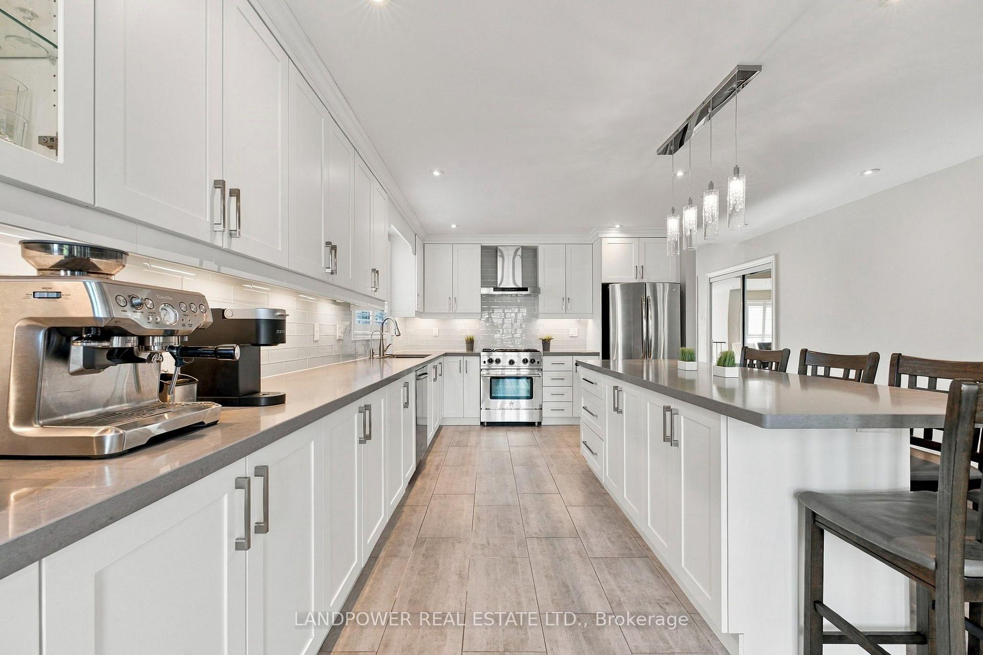Photo 18 of 109 Melbourne Drive, Richmond Hill, Rouge Woods — HOMEH
