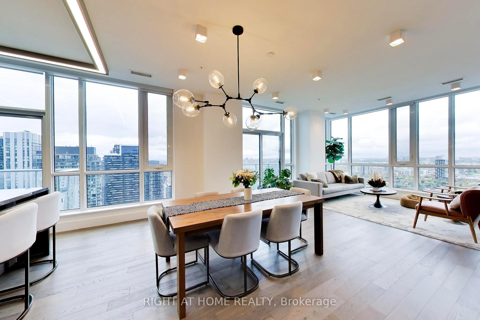 Photo 10 of Unit PH102, 30 Nelson Street, Toronto, Waterfront Communities — HOMEH