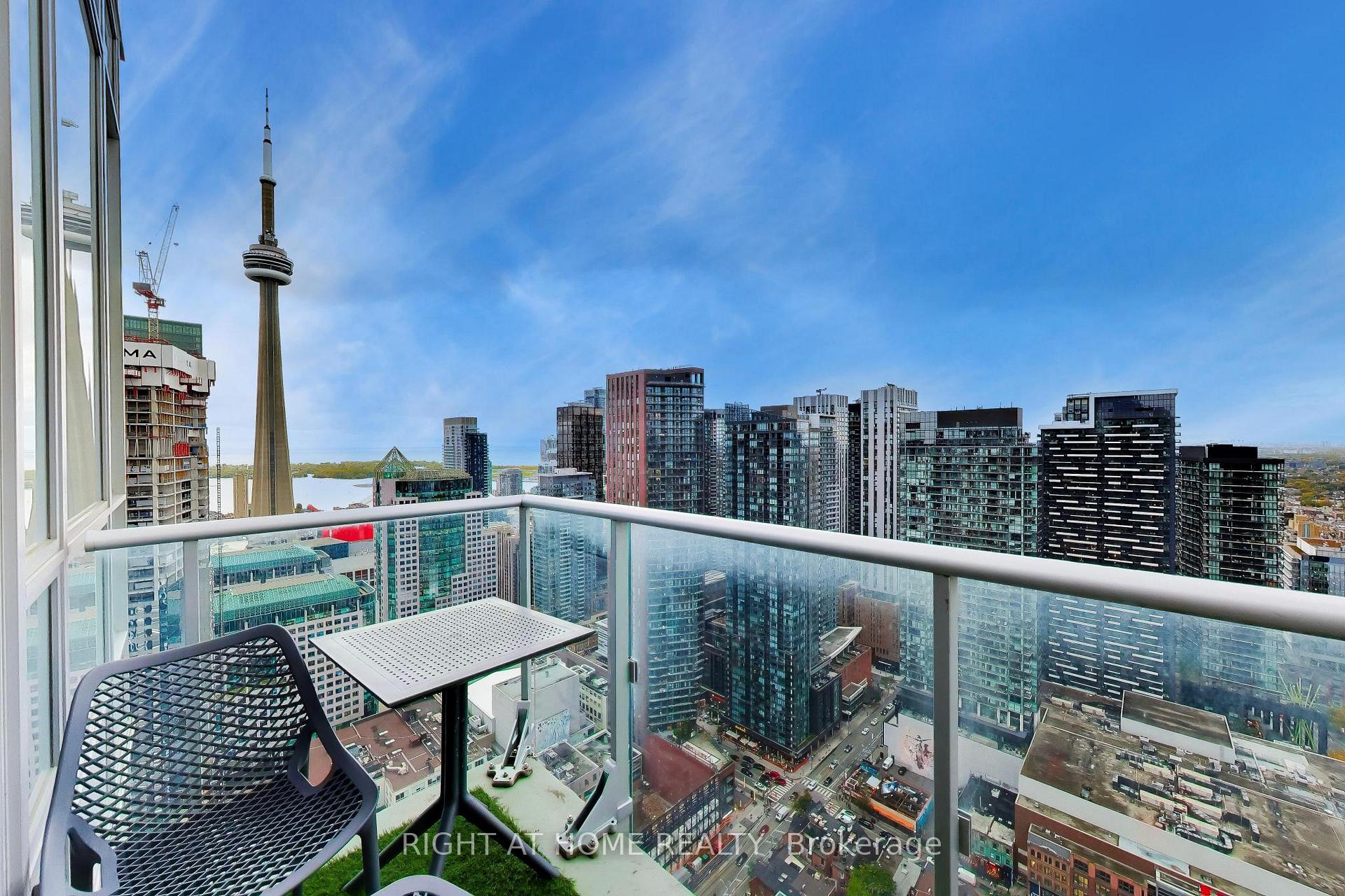 Photo 14 of Unit PH102, 30 Nelson Street, Toronto, Waterfront Communities — HOMEH