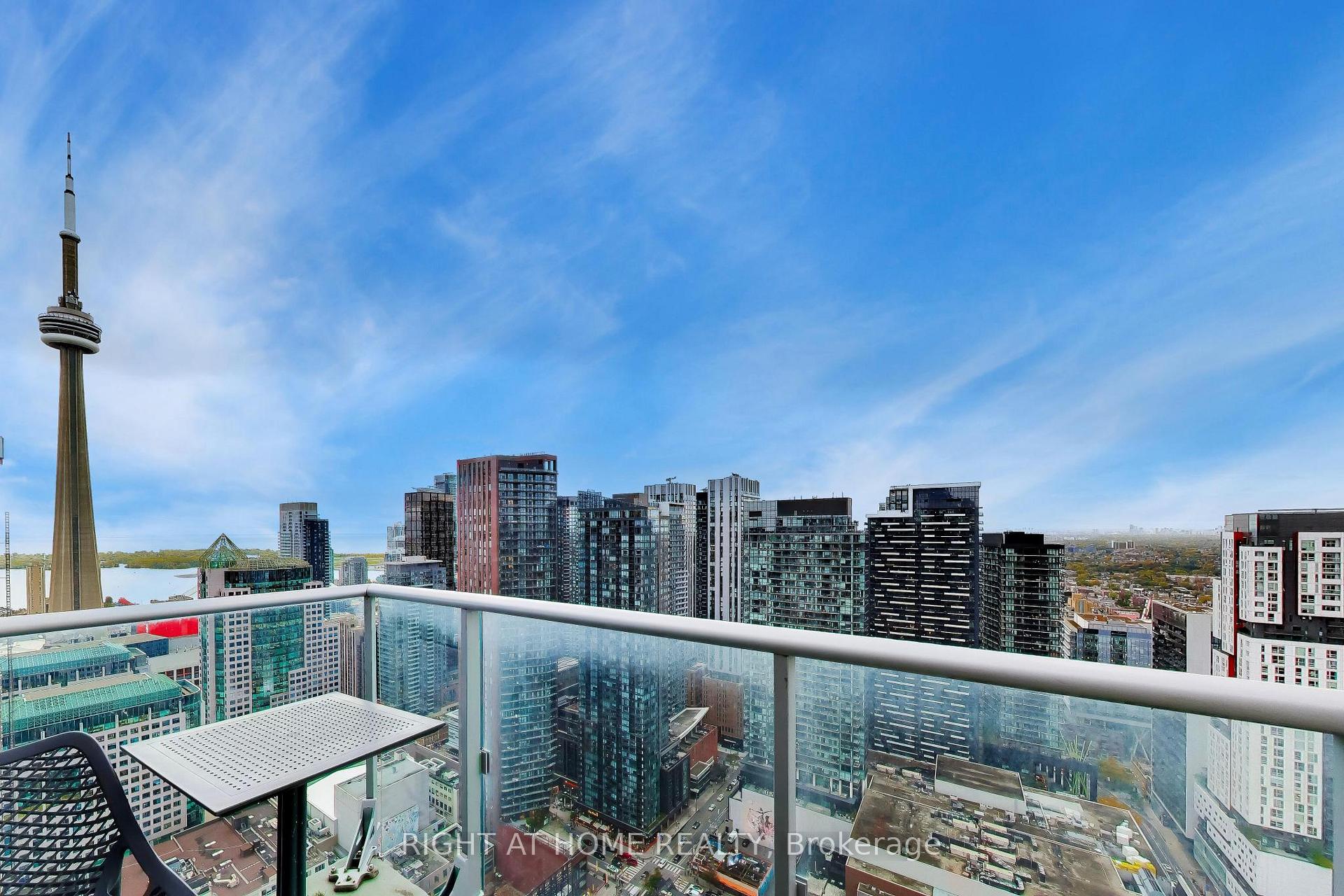 Photo 15 of Unit PH102, 30 Nelson Street, Toronto, Waterfront Communities — HOMEH
