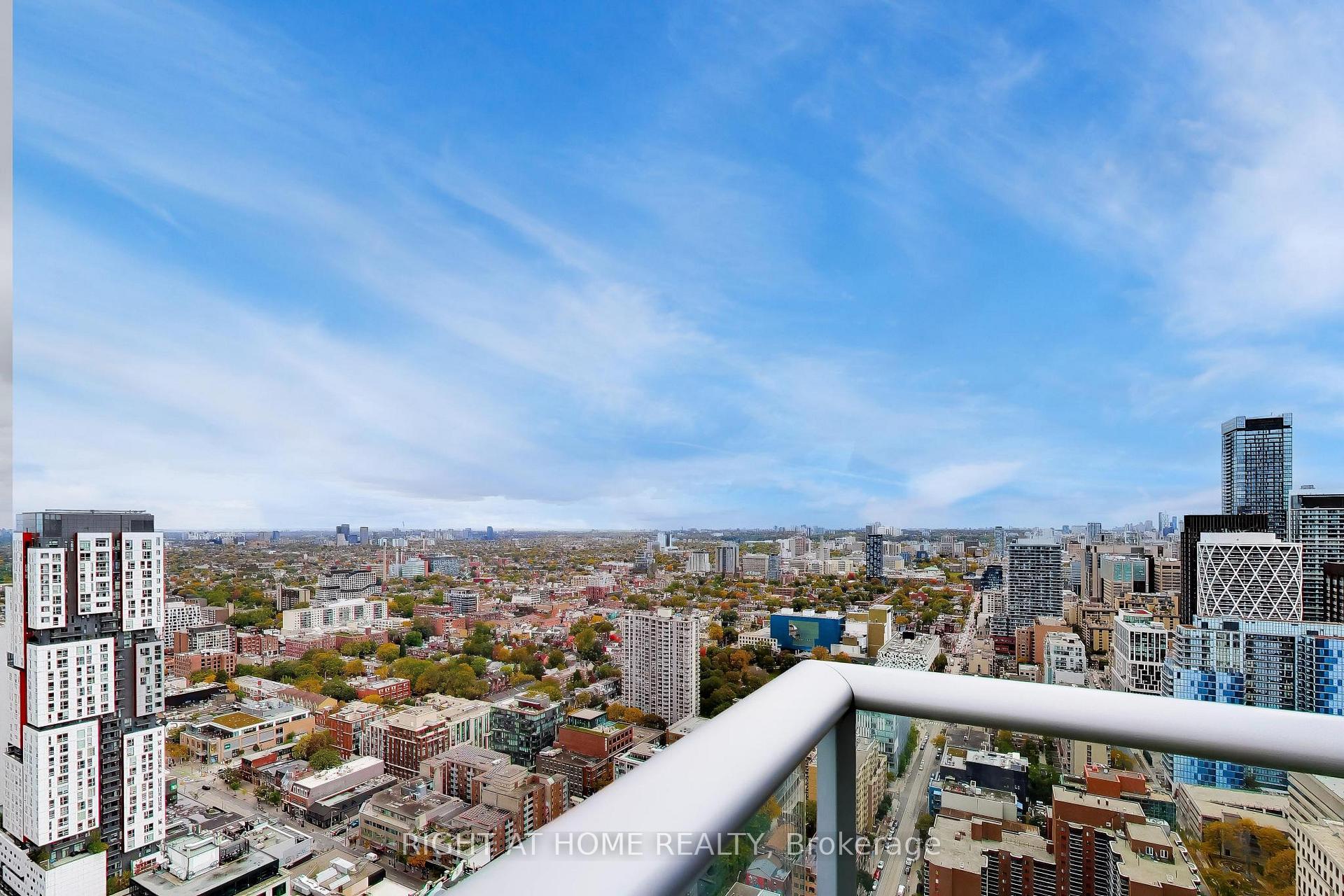 Photo 19 of Unit PH102, 30 Nelson Street, Toronto, Waterfront Communities — HOMEH