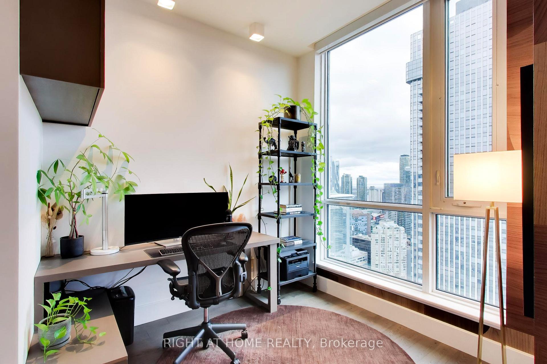 Photo 24 of Unit PH102, 30 Nelson Street, Toronto, Waterfront Communities — HOMEH
