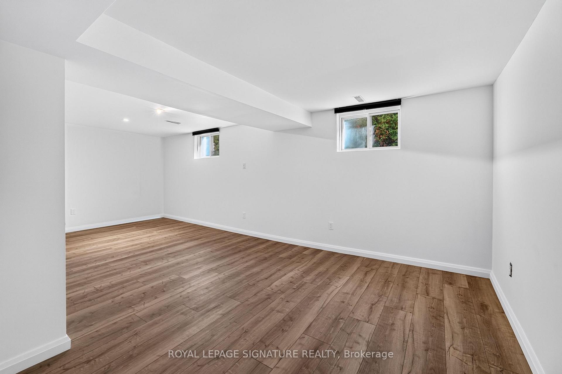 Photo 1 of Unit Lower, 1 Banquo Road, Markham, Royal Orchard — HOMEH
