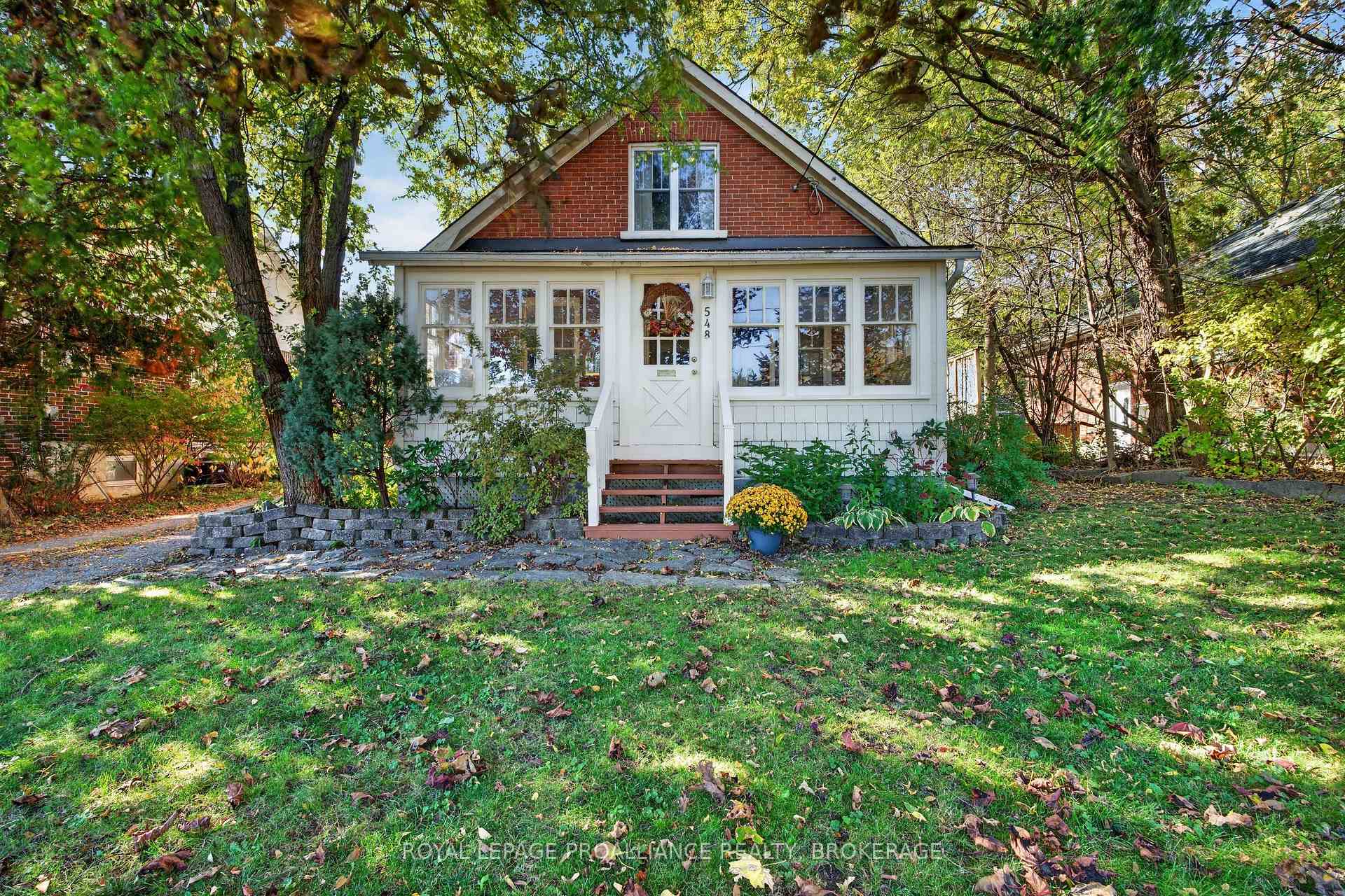 Photo 1 of 548 Division Street, Kingston, East of Sir John A. Blvd — HOMEH