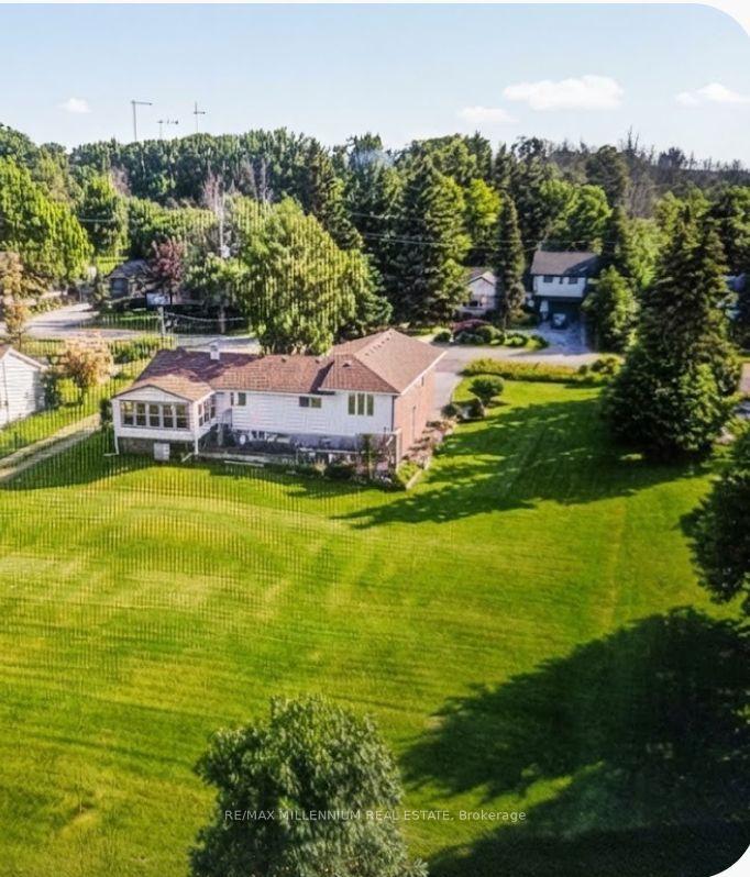 Photo 2 of 546 Evans Road, Hamilton, Waterdown — HOMEH