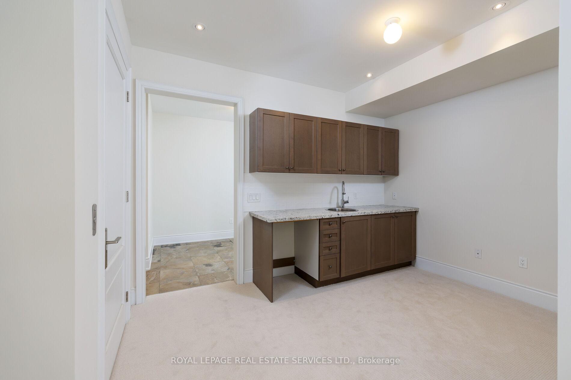 Photo 35 of 257 Hanover Street, Oakville, West — HOMEH