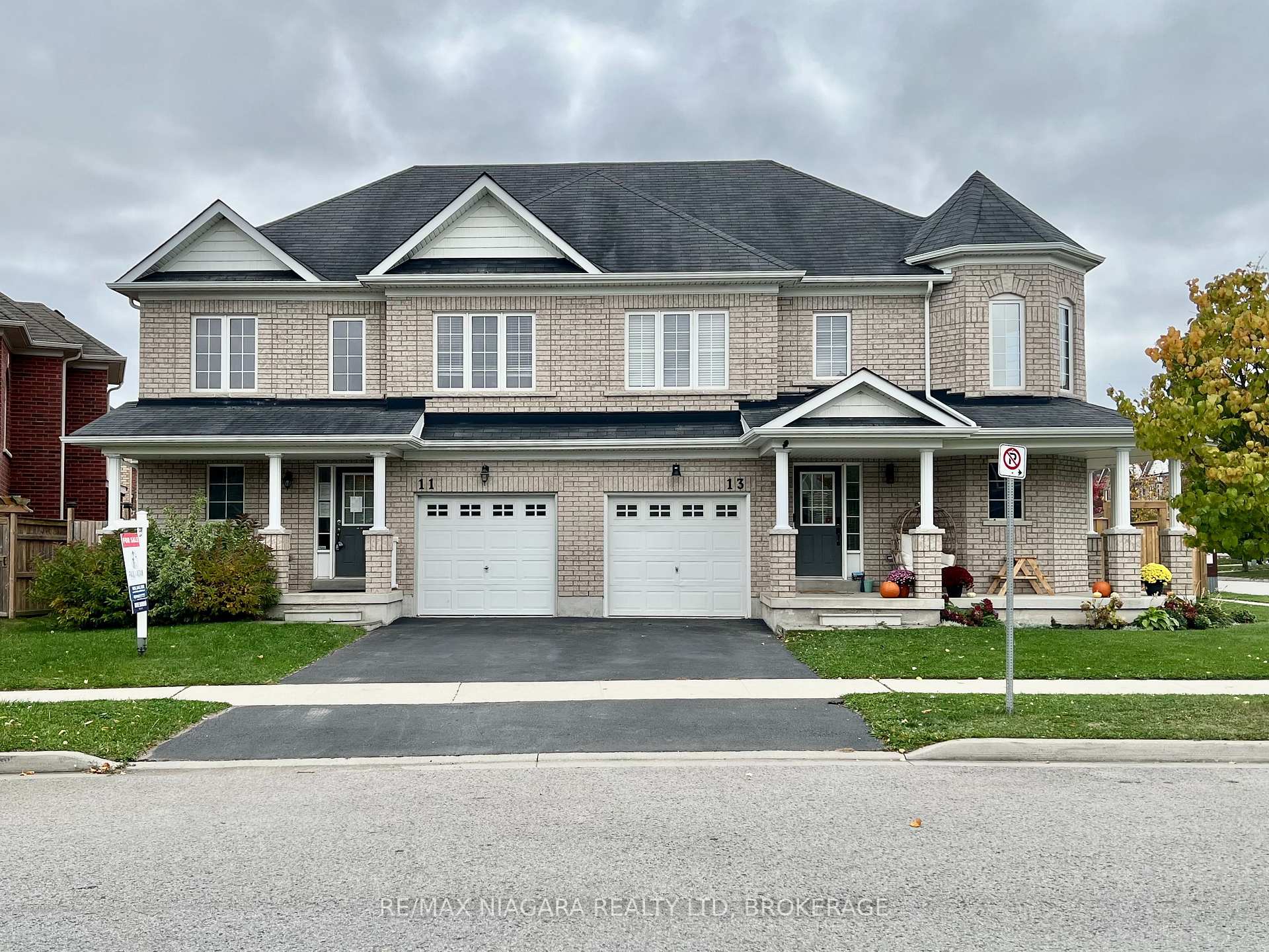 Photo 39 of 11 Keith Crescent, St. Catharines, Burleigh Hill — HOMEH