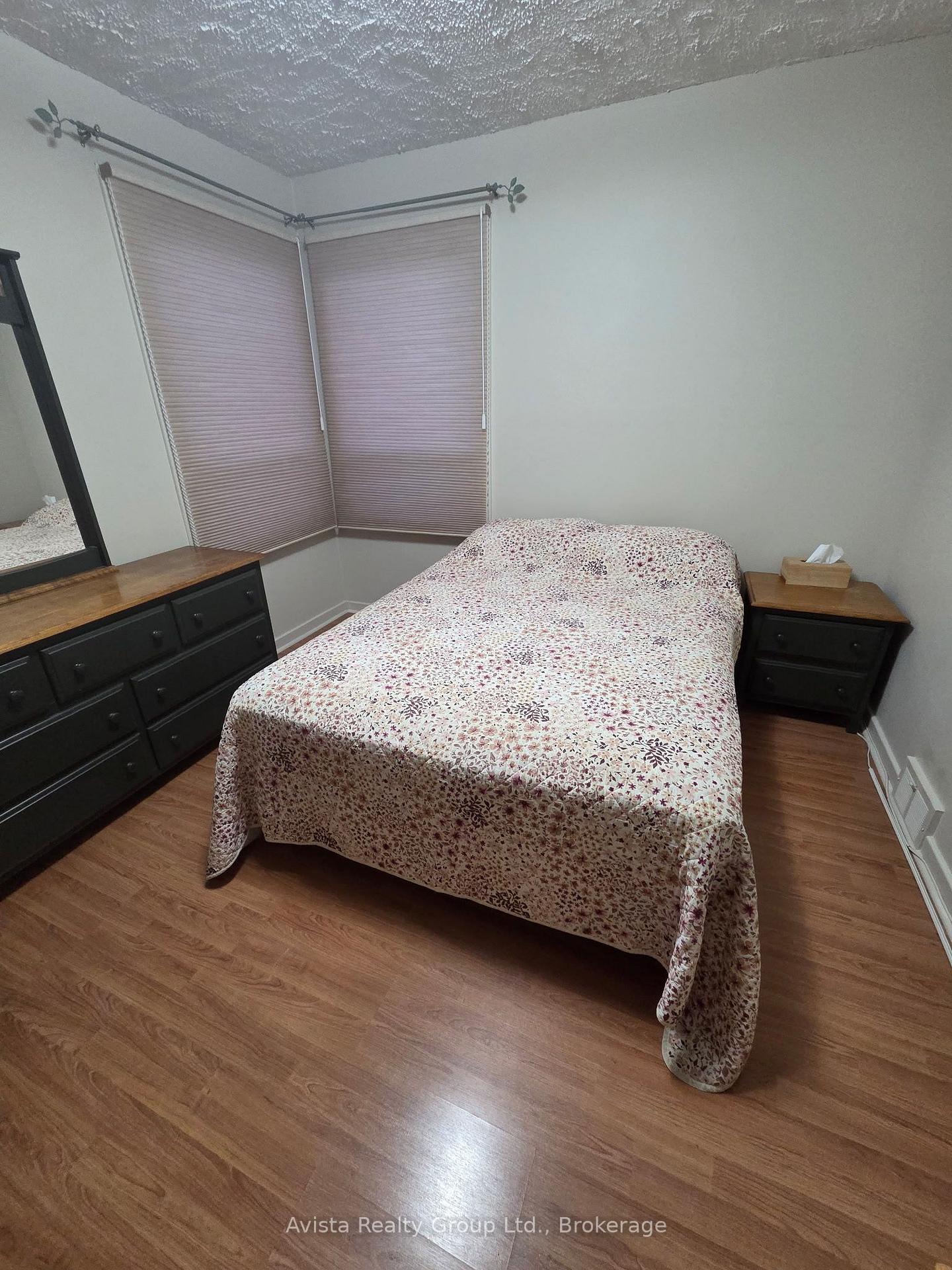 Photo 11 of 426 Christina Street E, Thunder Bay, Westfort — HOMEH
