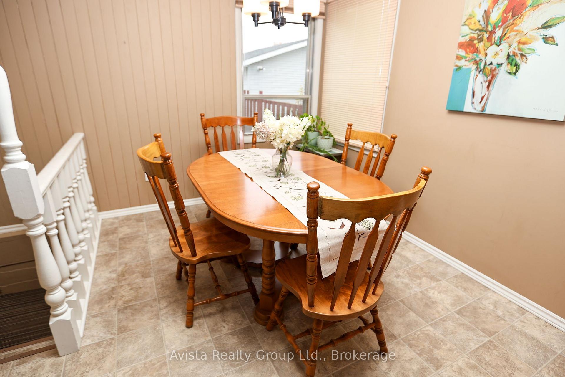 Photo 9 of 426 Christina Street E, Thunder Bay, Westfort — HOMEH